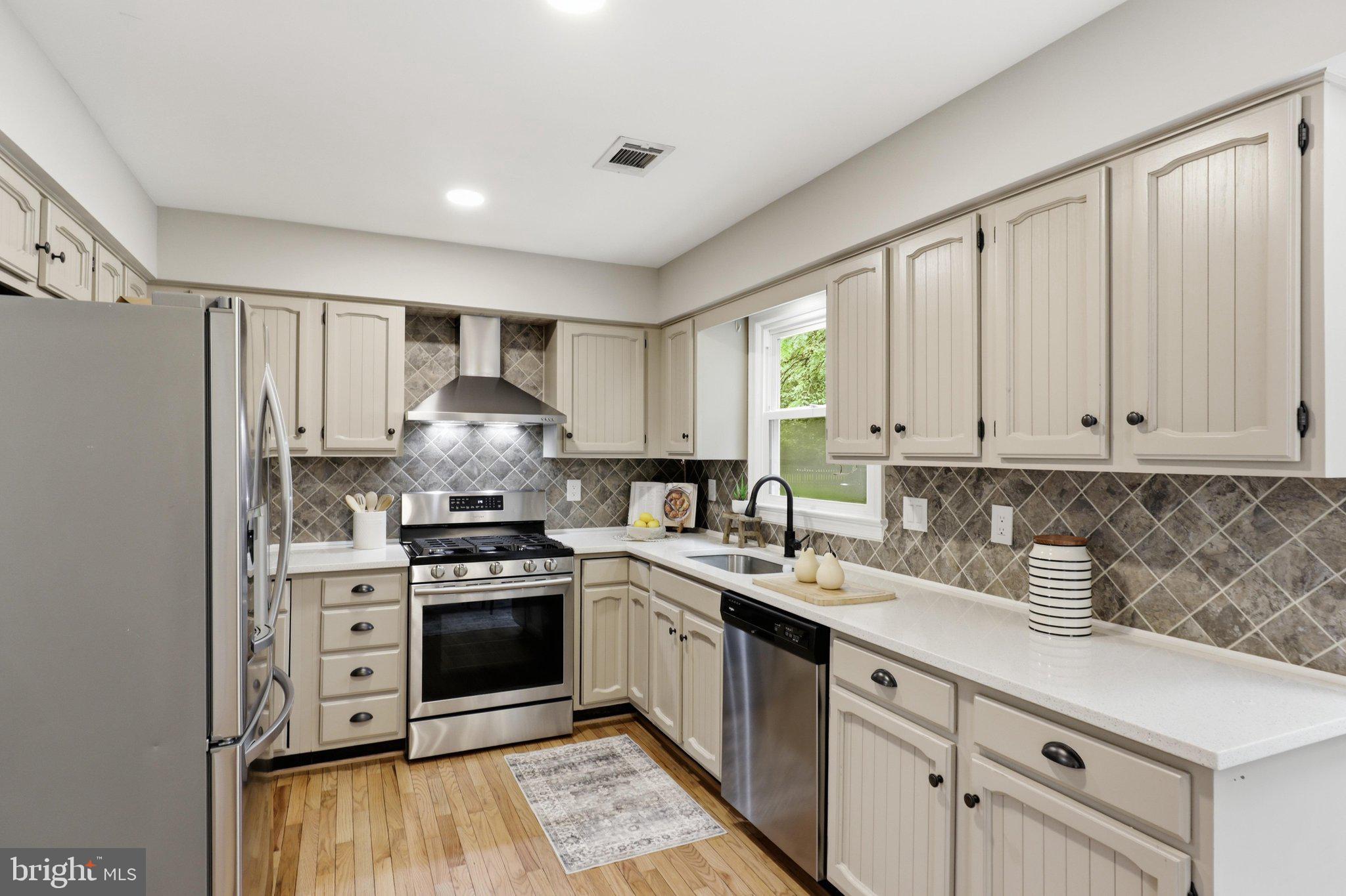ARMFIELD FARMS - Residential