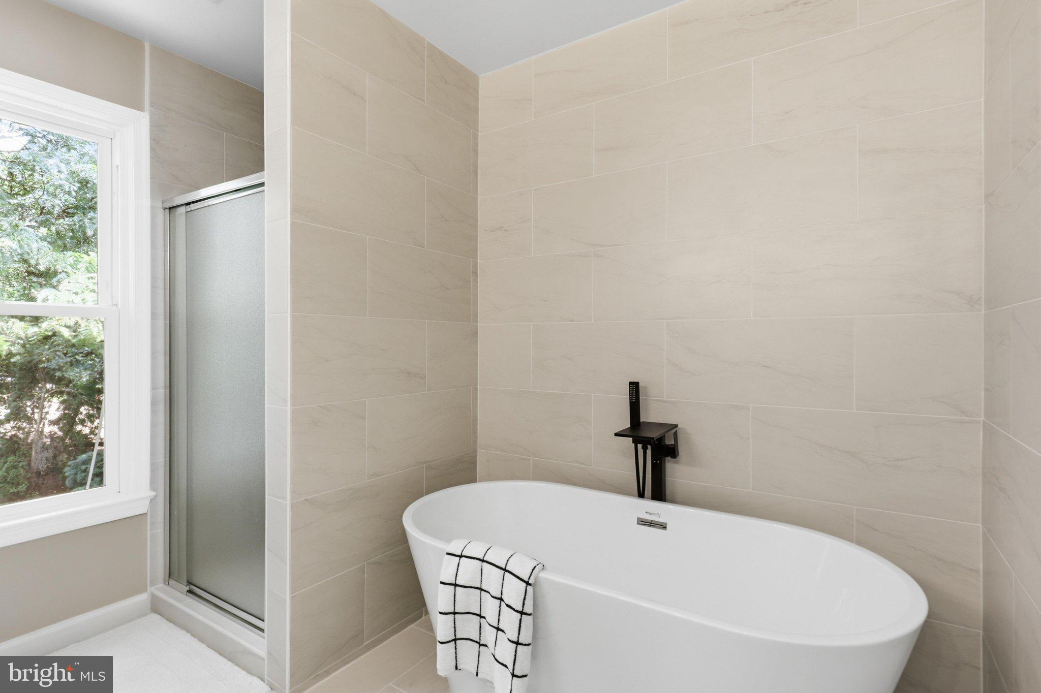 ARMFIELD FARMS - Residential