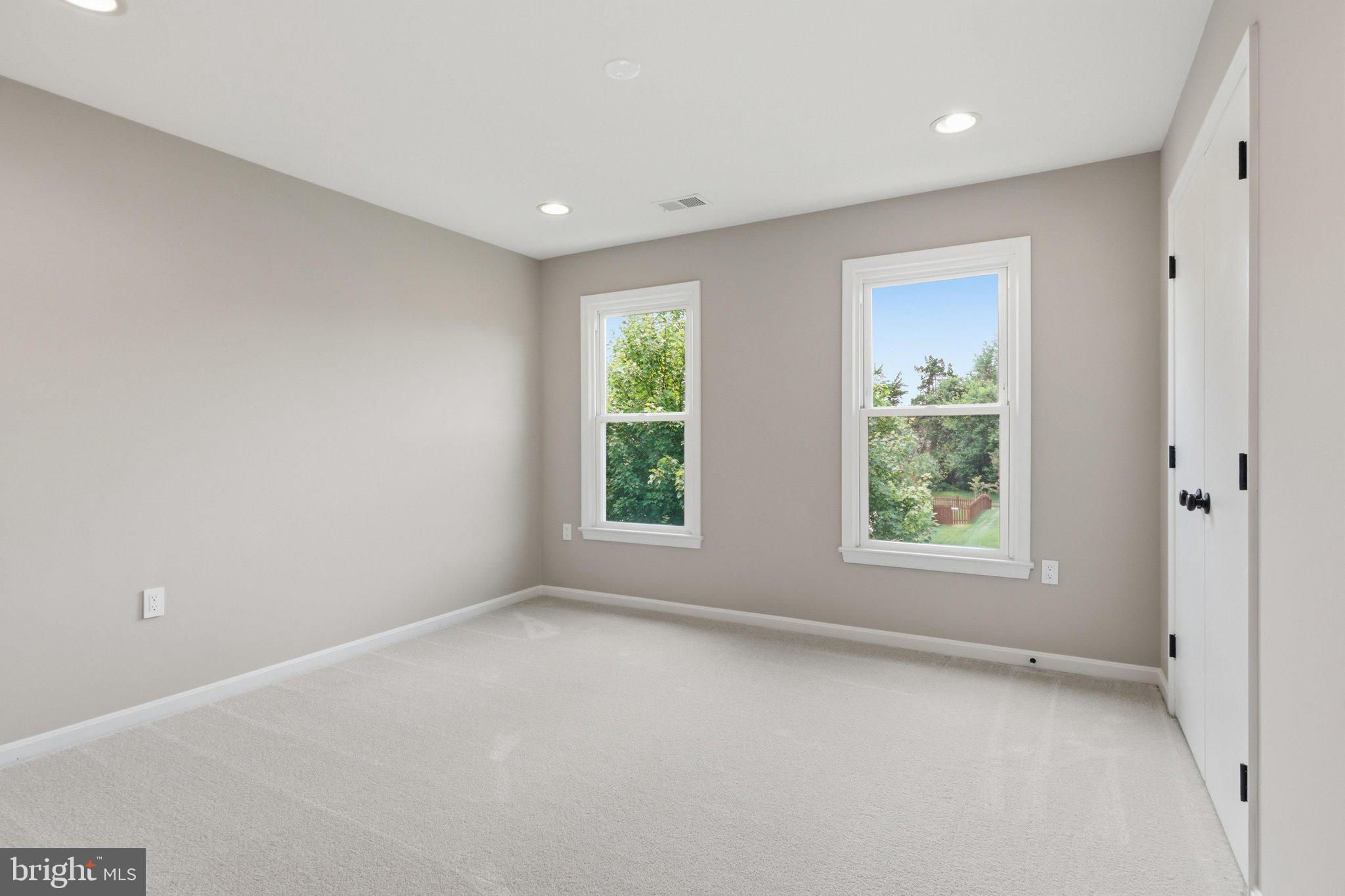 ARMFIELD FARMS - Residential