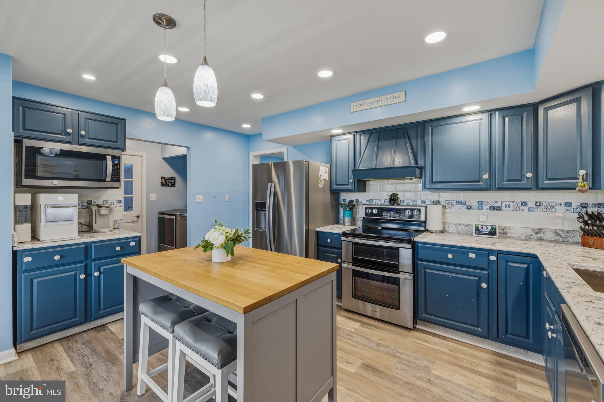 LAZY RIVER ESTATES - Residential