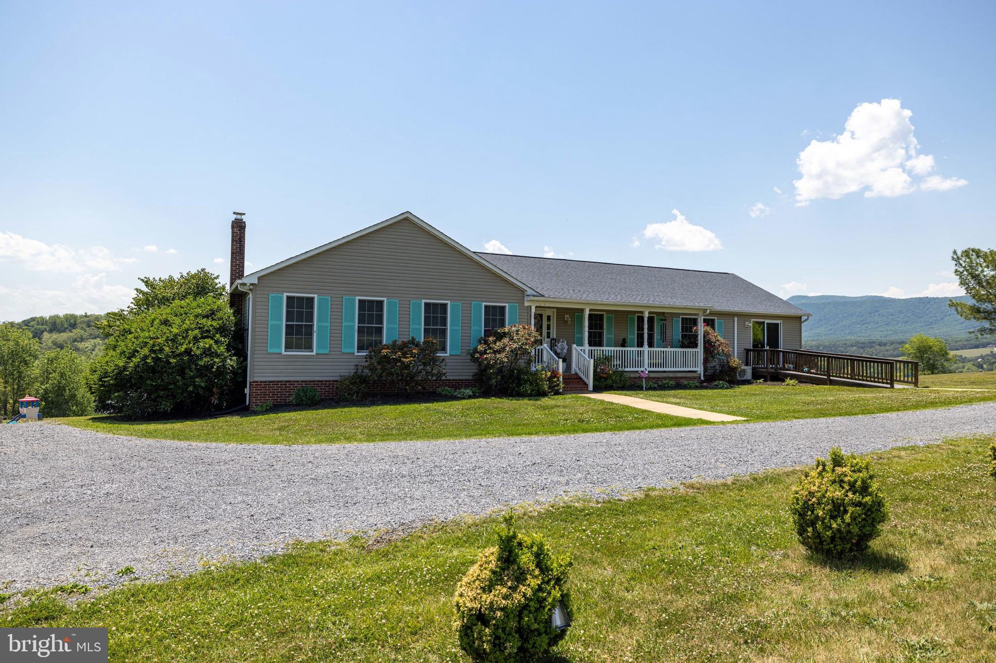 LAZY RIVER ESTATES - Residential