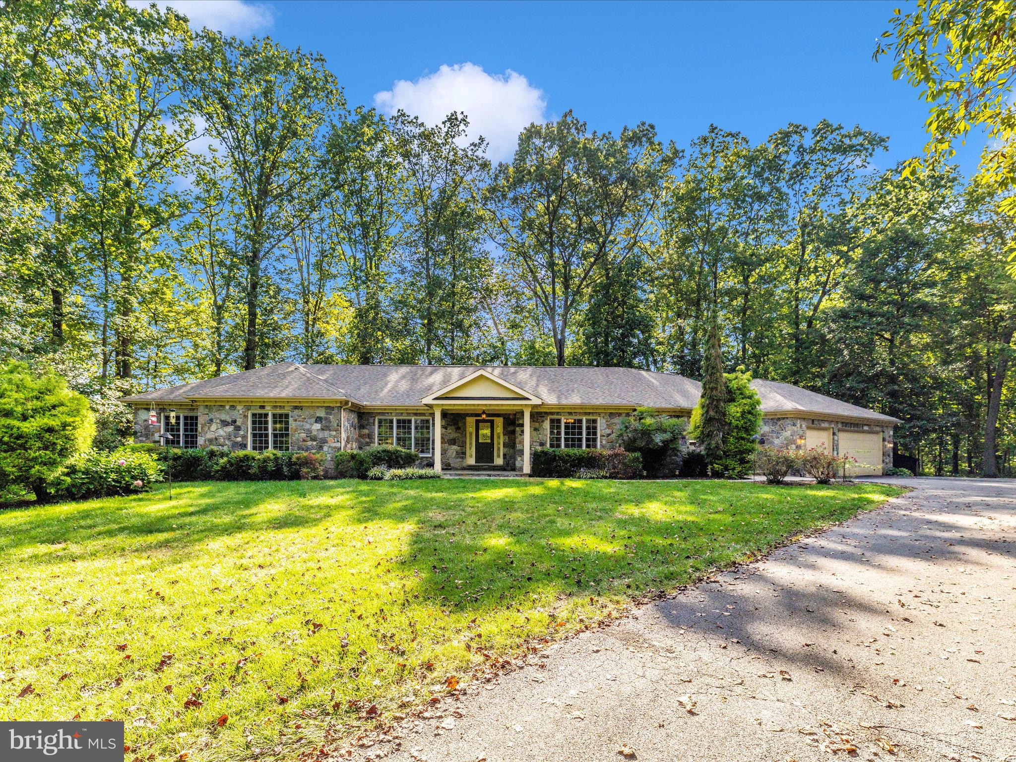 BARNES KNOLL - Residential