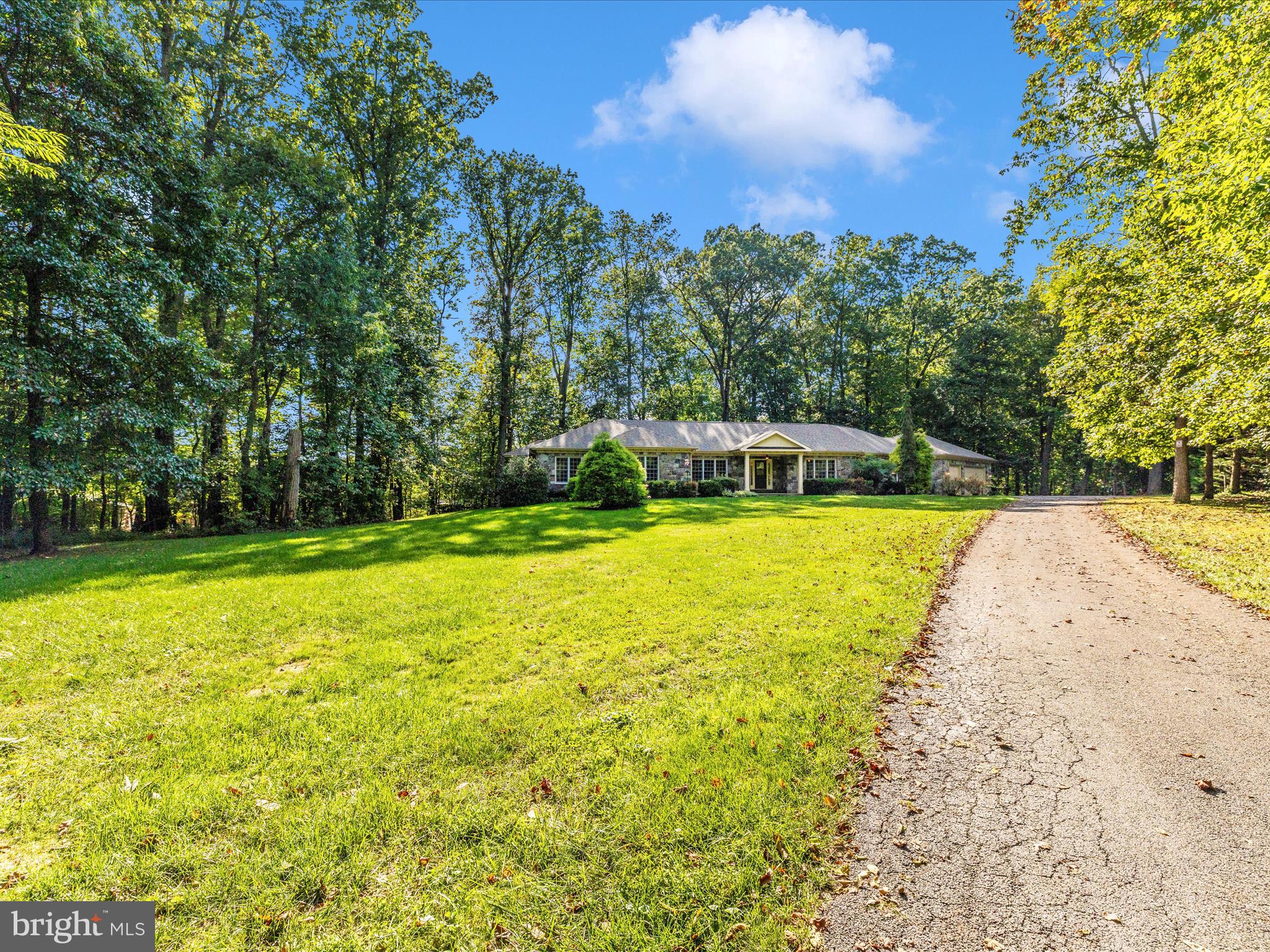 BARNES KNOLL - Residential