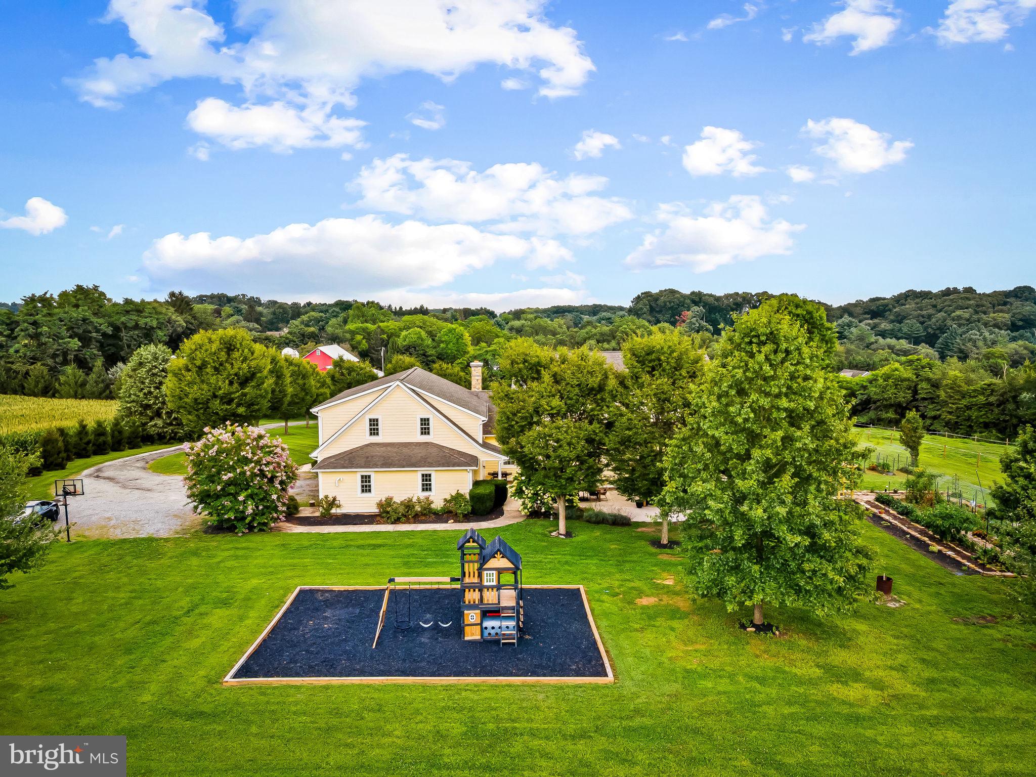 MADONNA MEADOWS - Residential