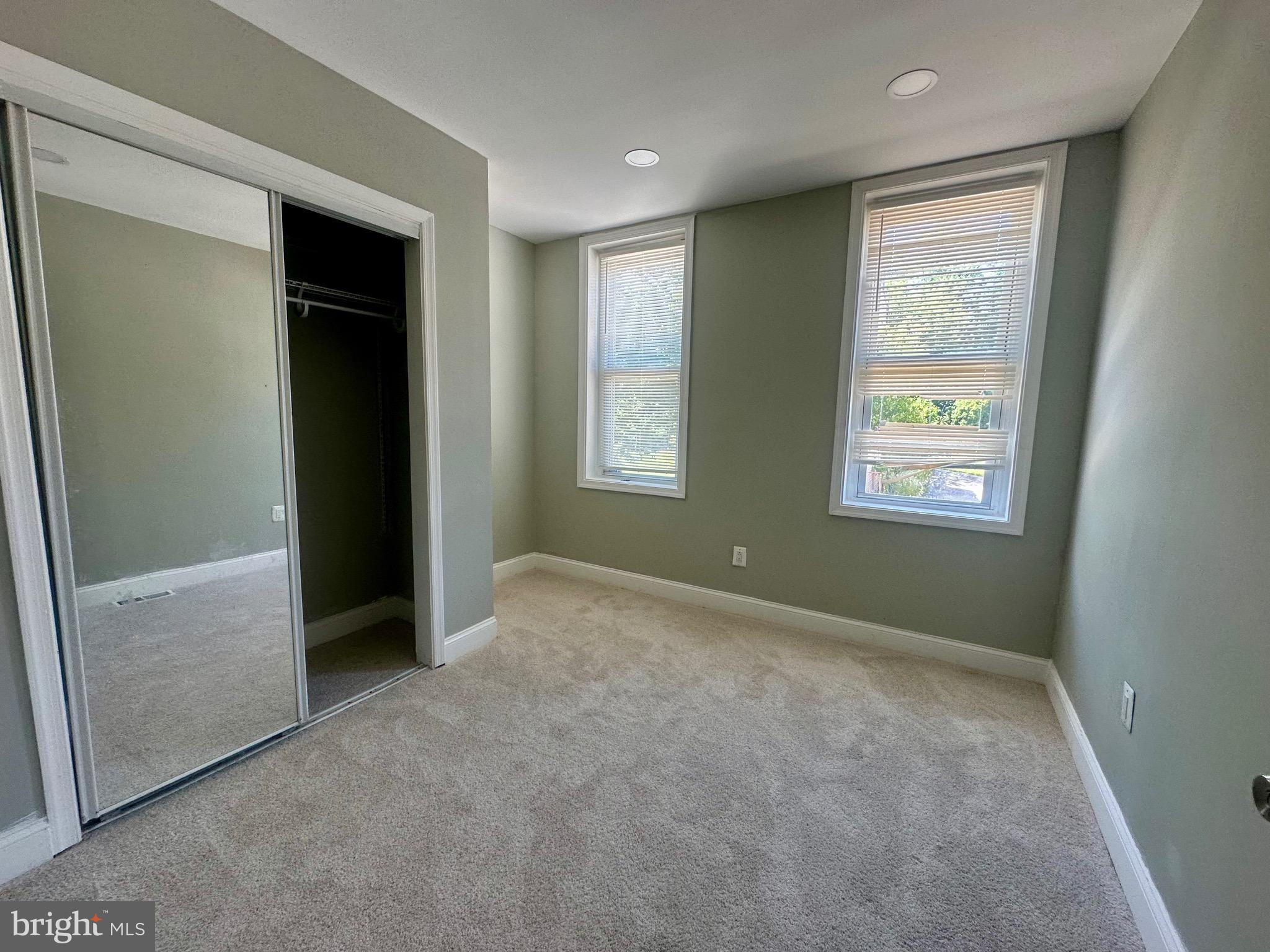 BOOTH-BOYD - Residential