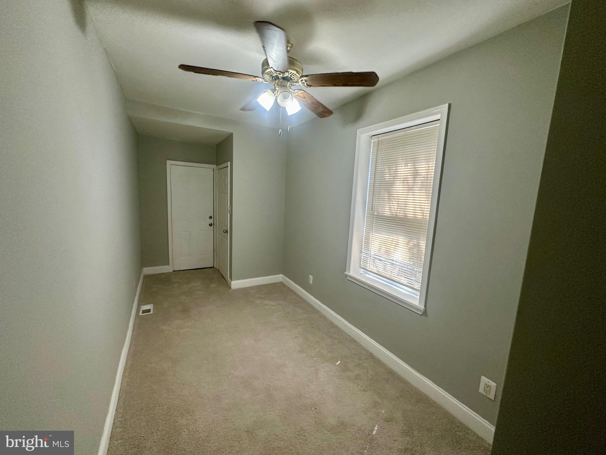 BOOTH-BOYD - Residential