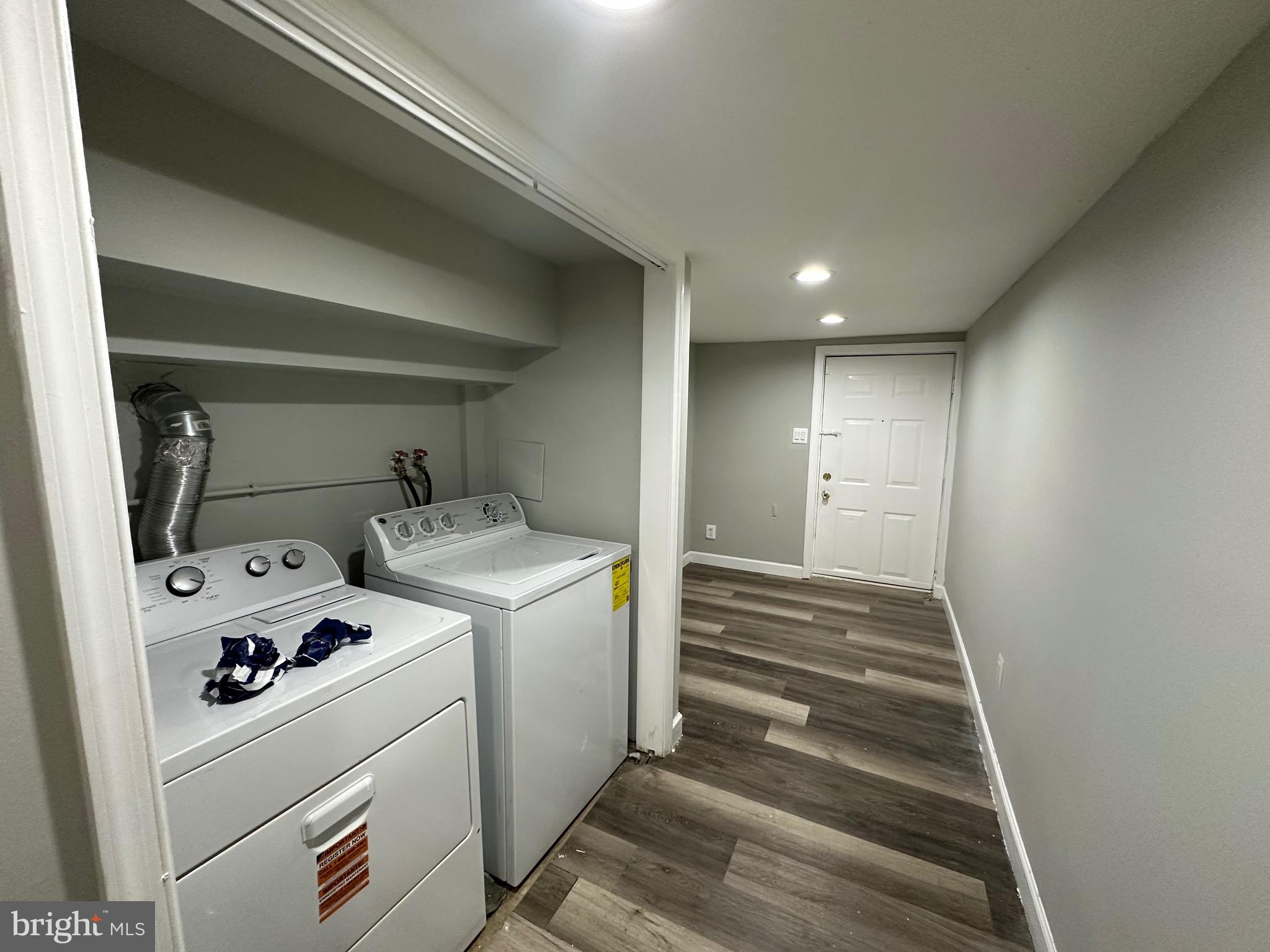 BOOTH-BOYD - Residential