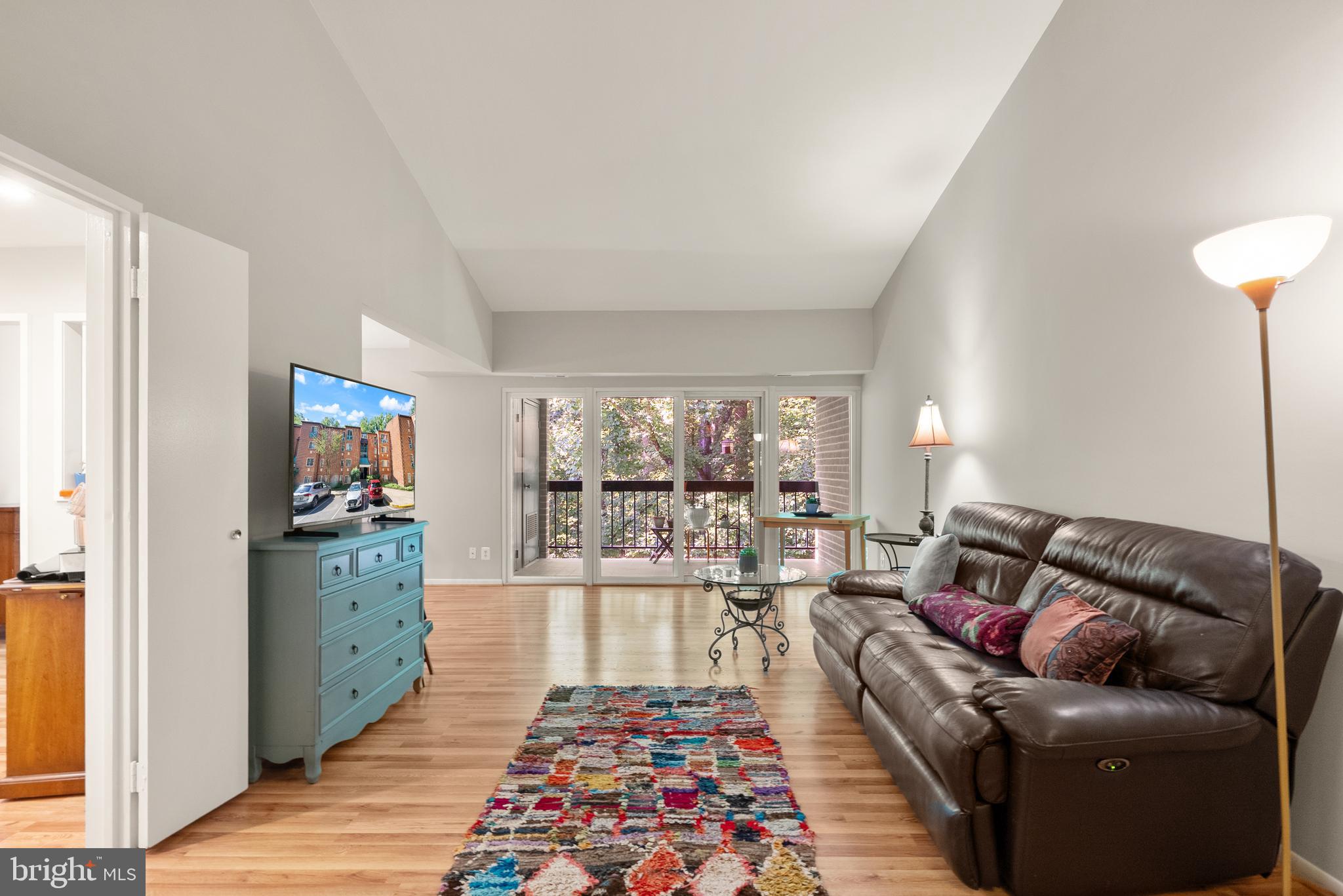 HUNTERS WOODS VILLAGE - Residential