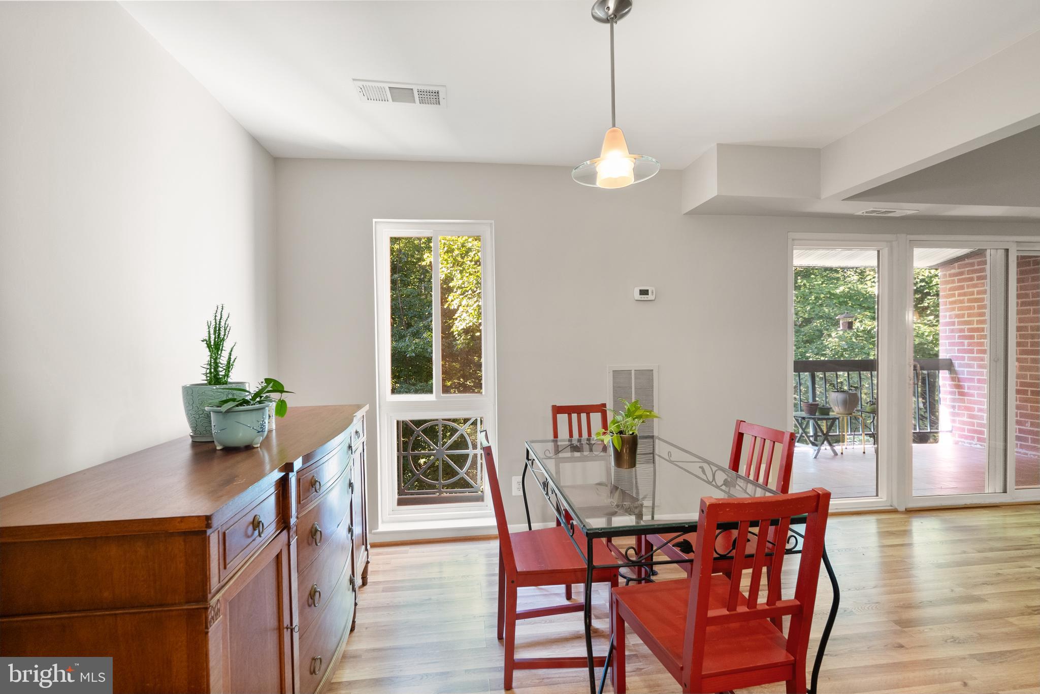 HUNTERS WOODS VILLAGE - Residential