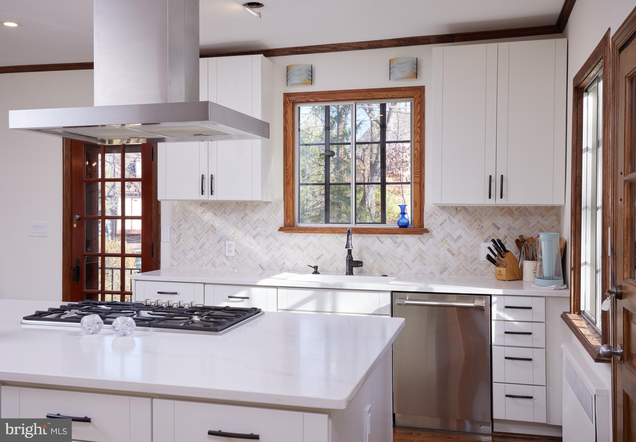 WOODHAVEN - Residential
