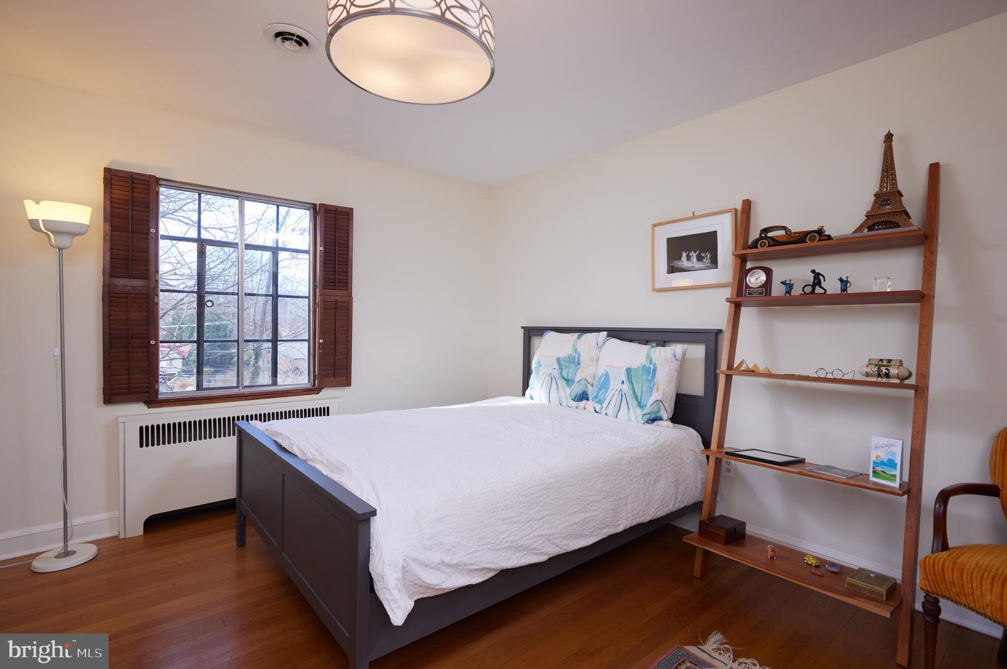 WOODHAVEN - Residential