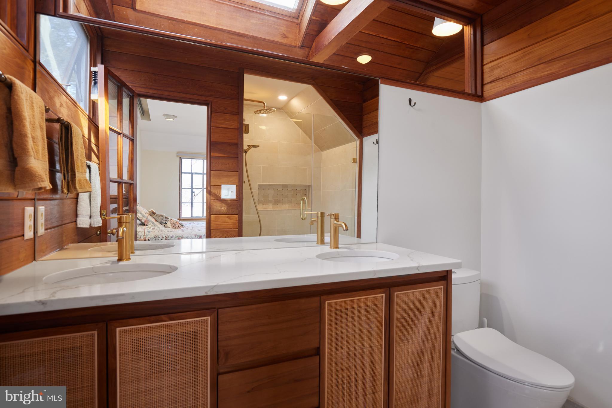 WOODHAVEN - Residential