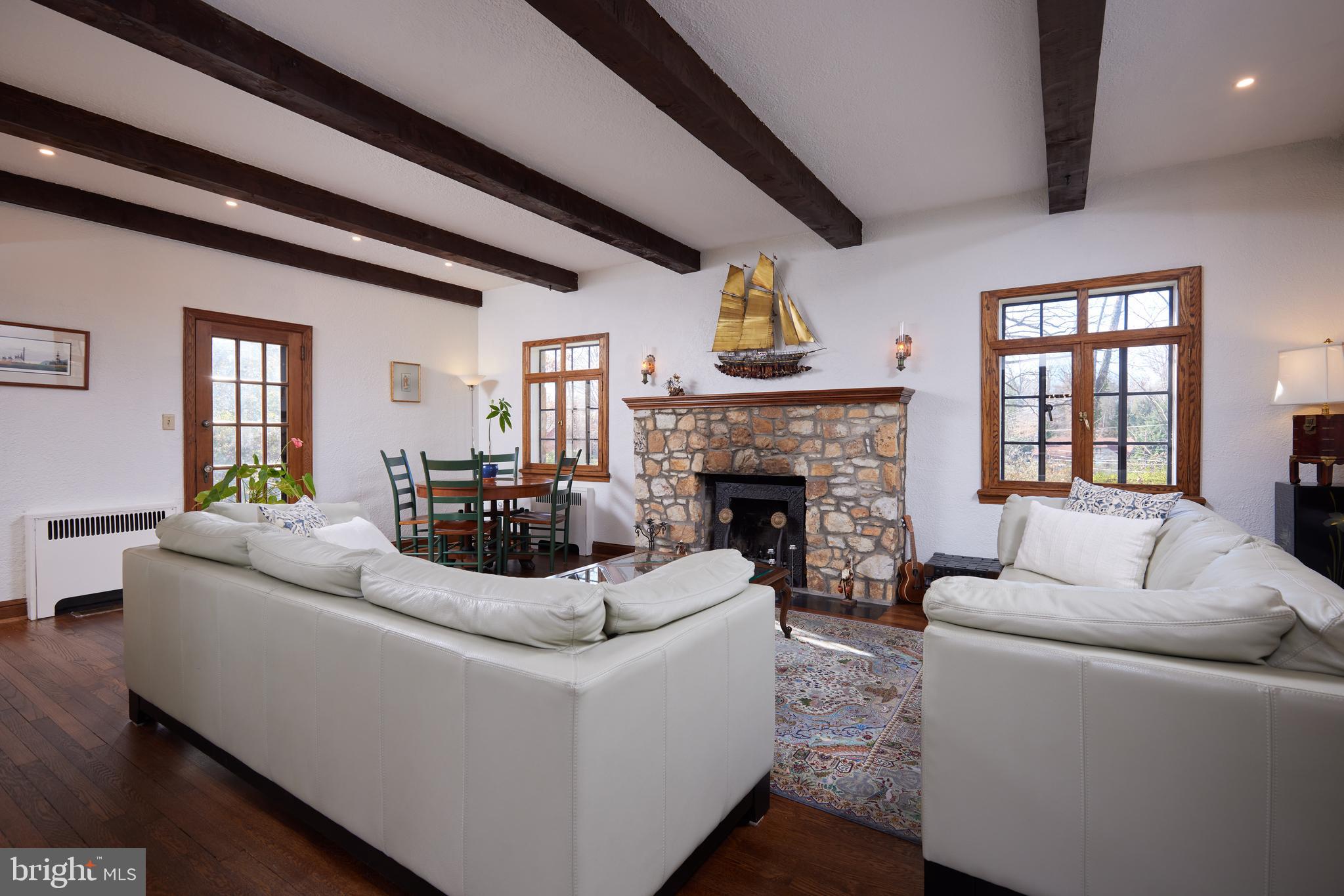 WOODHAVEN - Residential