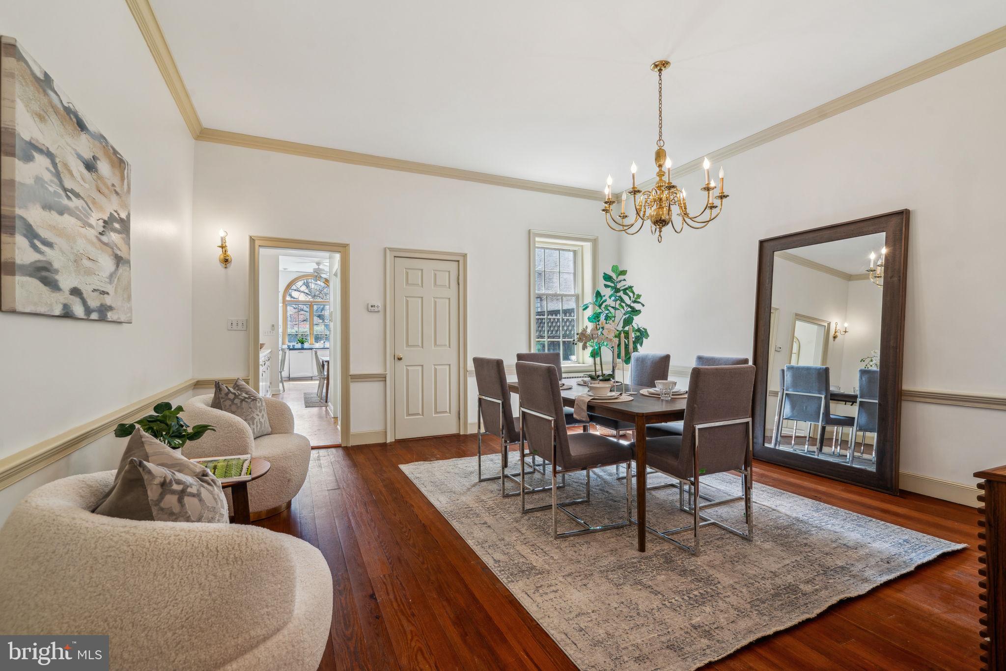 SOCIETY HILL - Residential