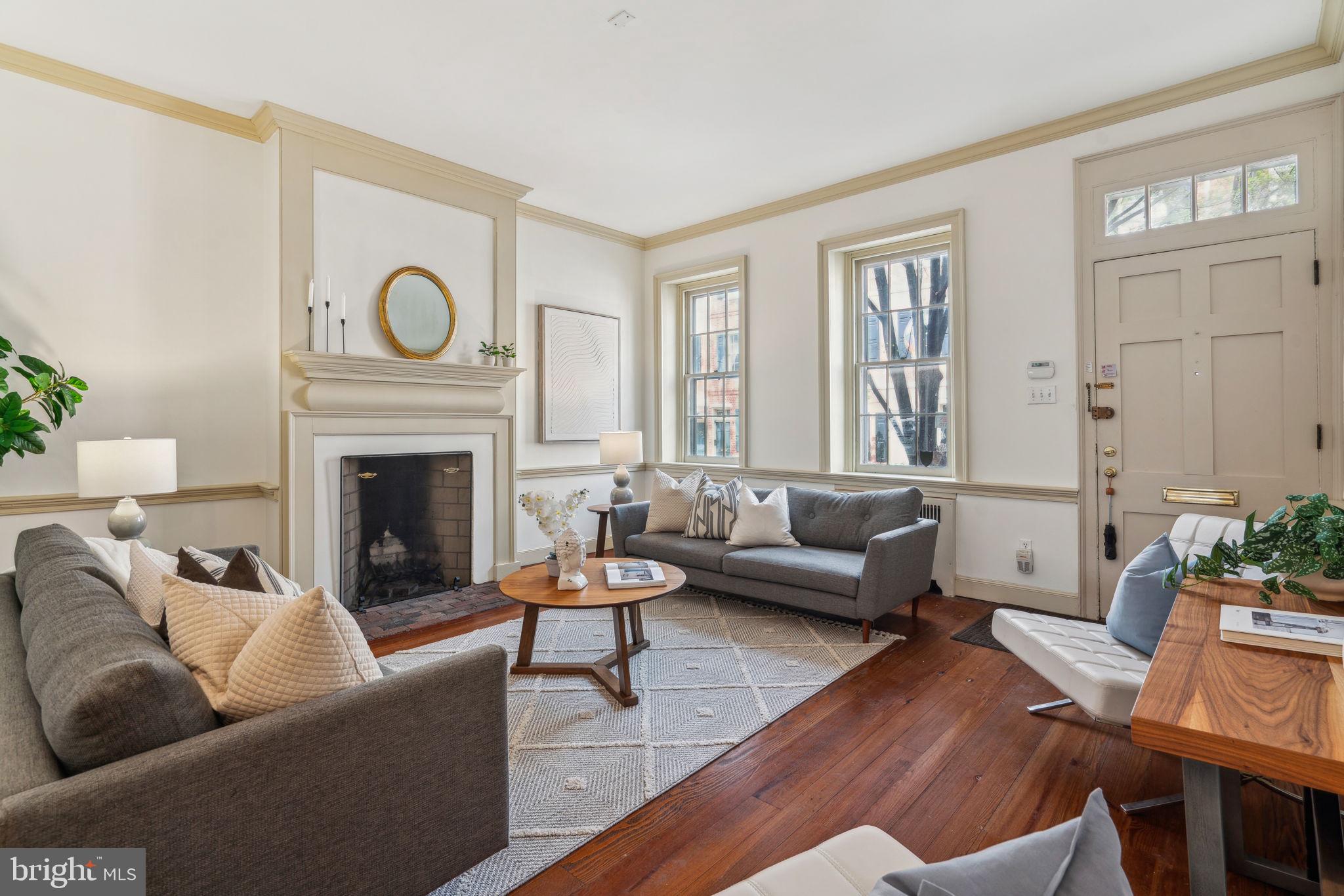 SOCIETY HILL - Residential