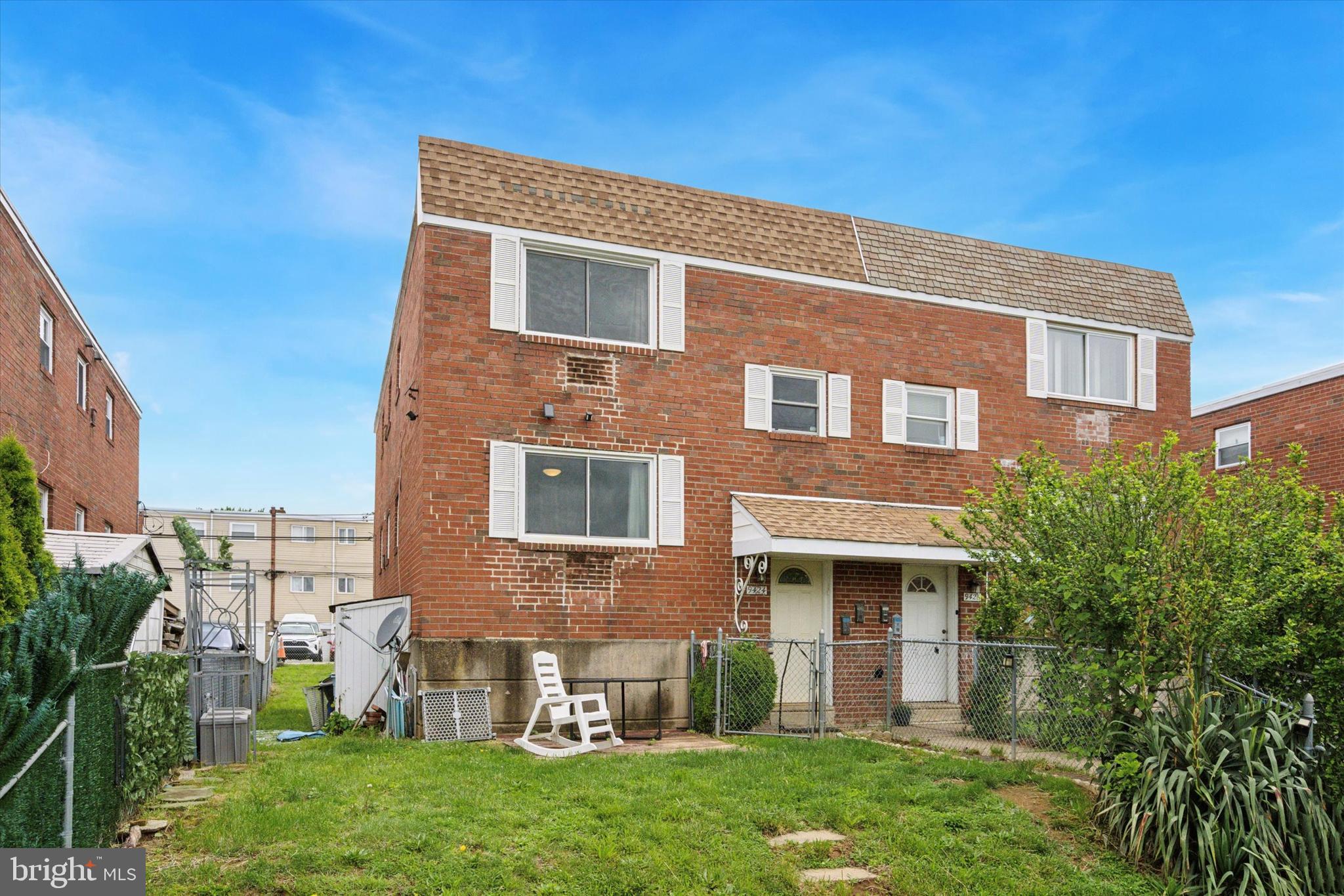Great Value in Academy Gardens!

This 2 bedroom, 1 bath, top-floor unit has everything you could could want in NE Philly. The spacious apartment has a large living/dining area, two nicely sized bedrooms, great closet space, 2 car parking (including 1 garaged space), and dedicated basement laundry. Located close (walkable) to Wawa, Dunkin, Starbucks, Aldi, CVS, Dollar Tree, restaurants, businesses and more. 5 minute drive to the Torresdale station (R7 to Center City).