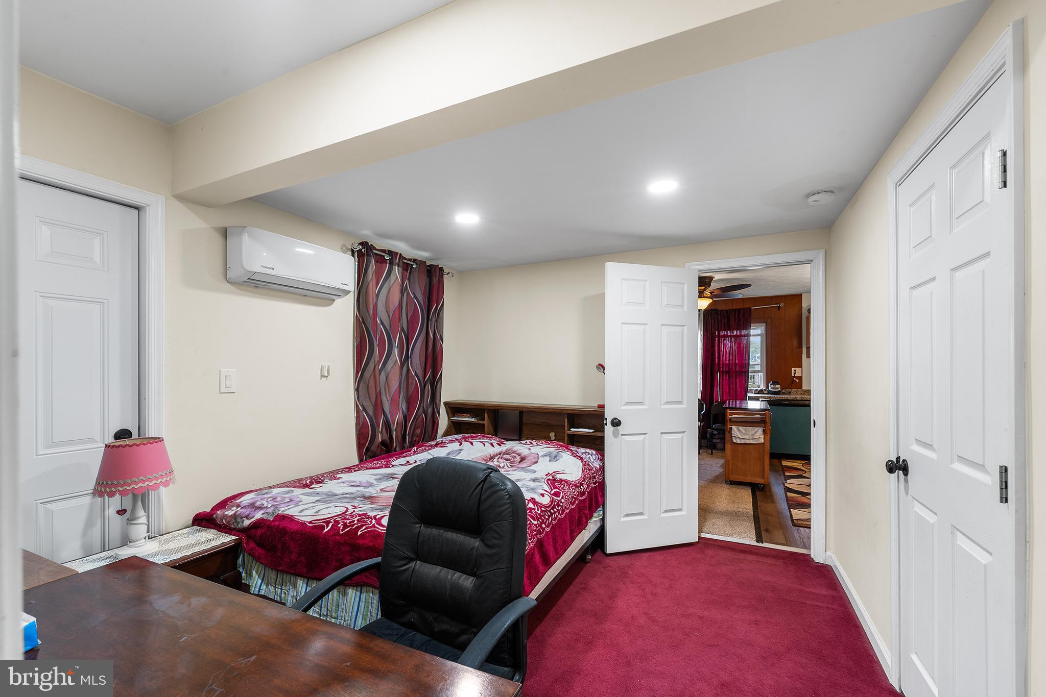 WESTVIEW PARK - Residential