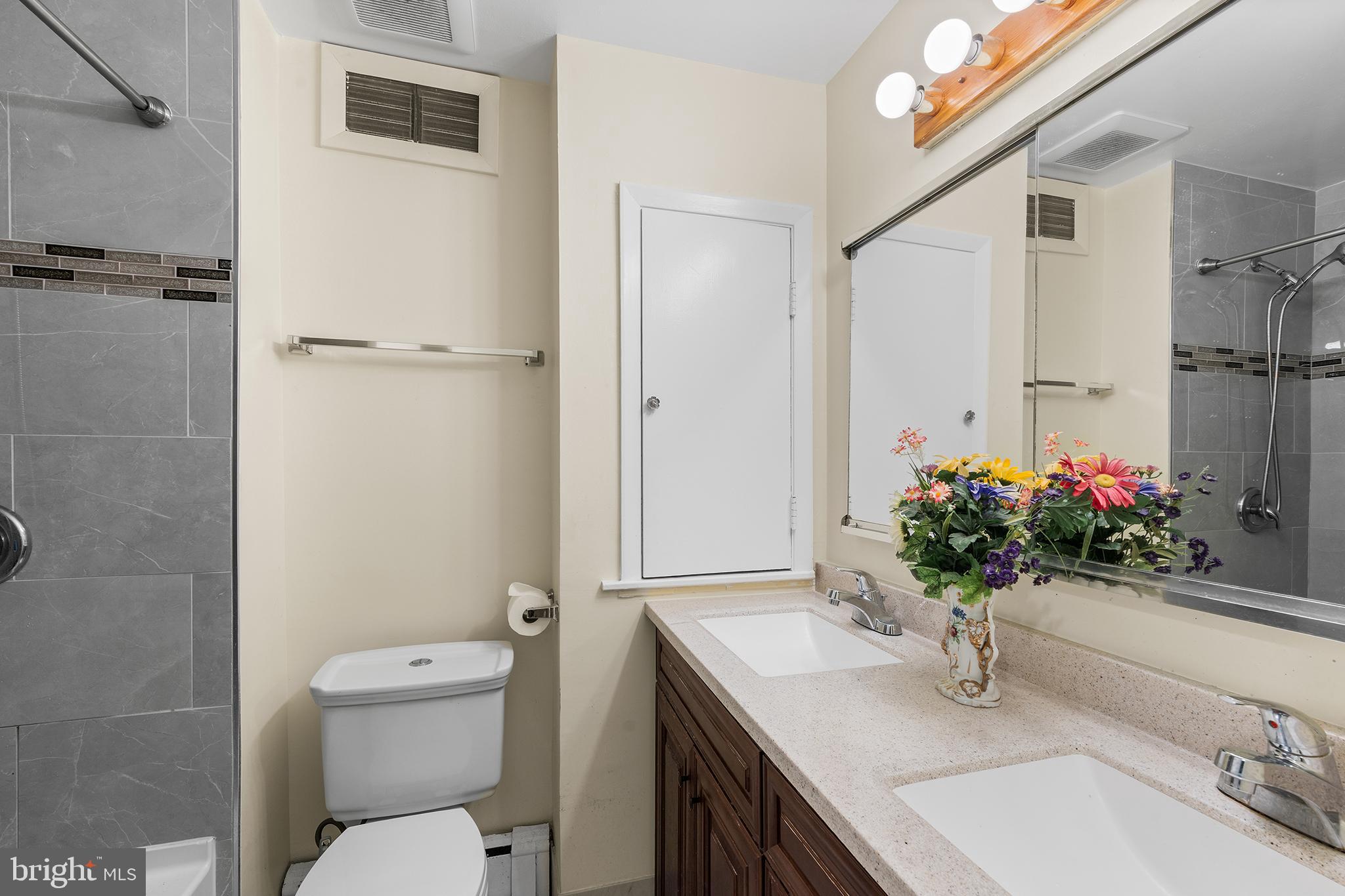WESTVIEW PARK - Residential