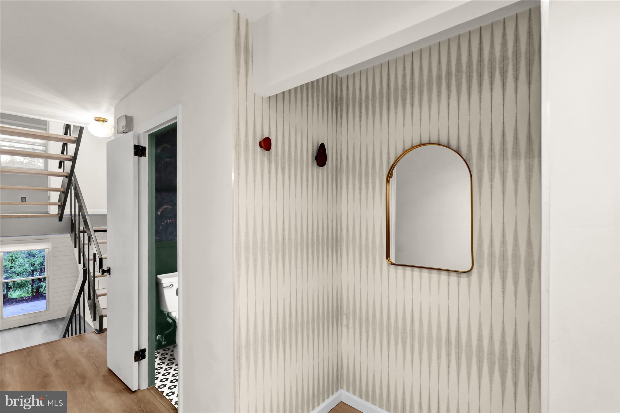 FLYING HILLS - Residential