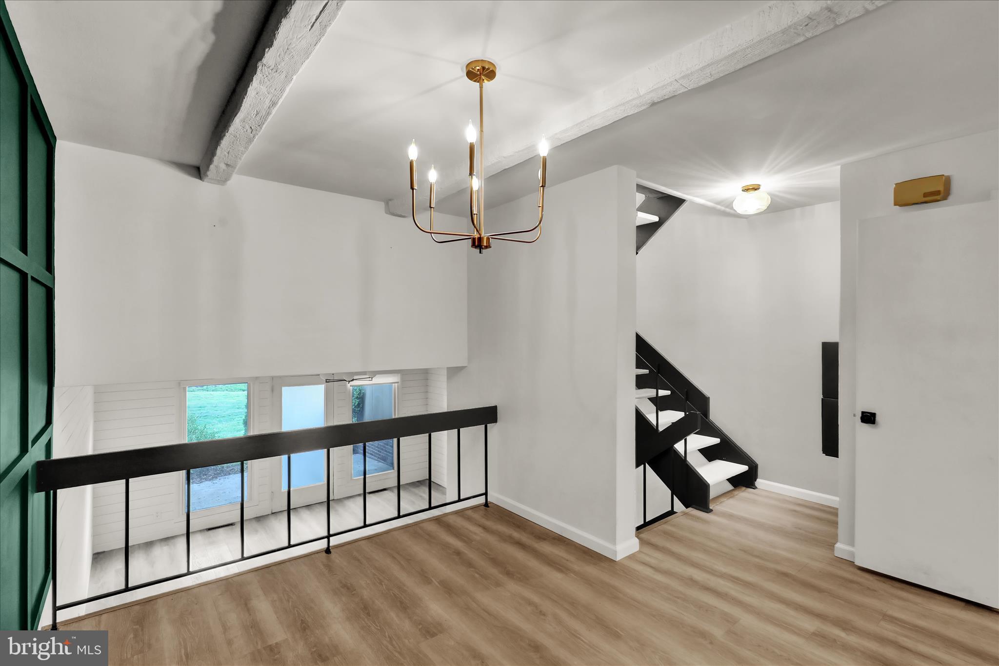 FLYING HILLS - Residential