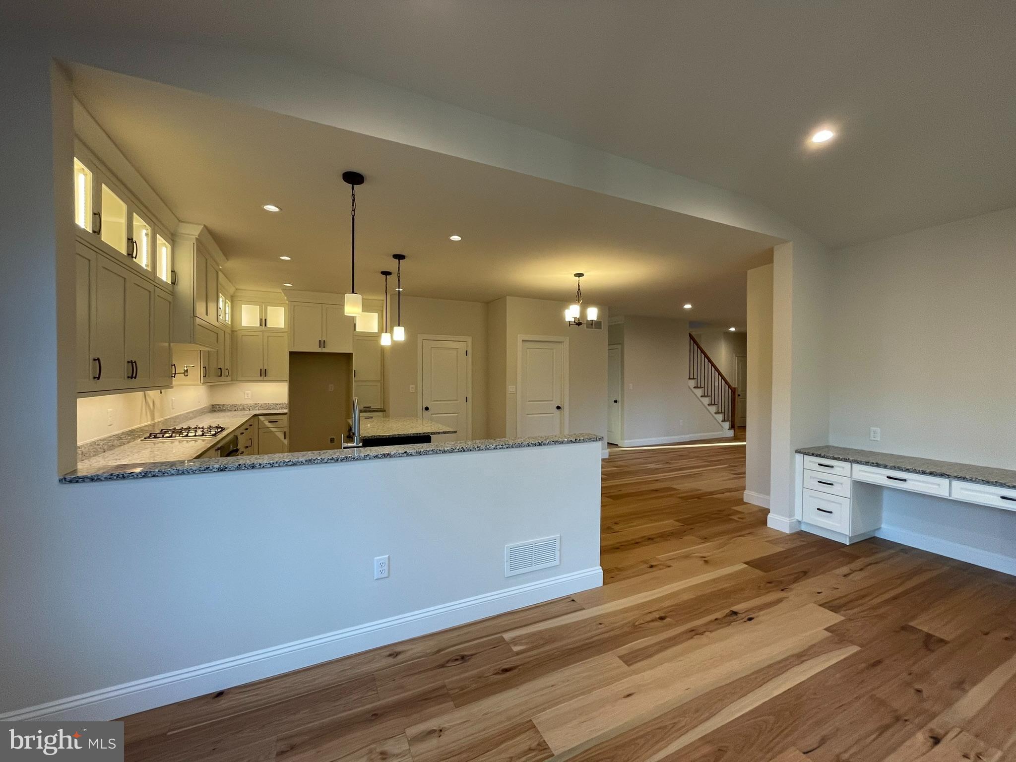 NON AVAILABLE - Residential