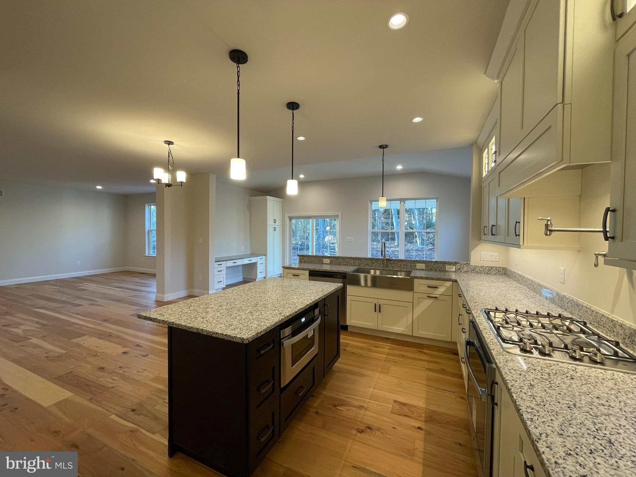 NON AVAILABLE - Residential