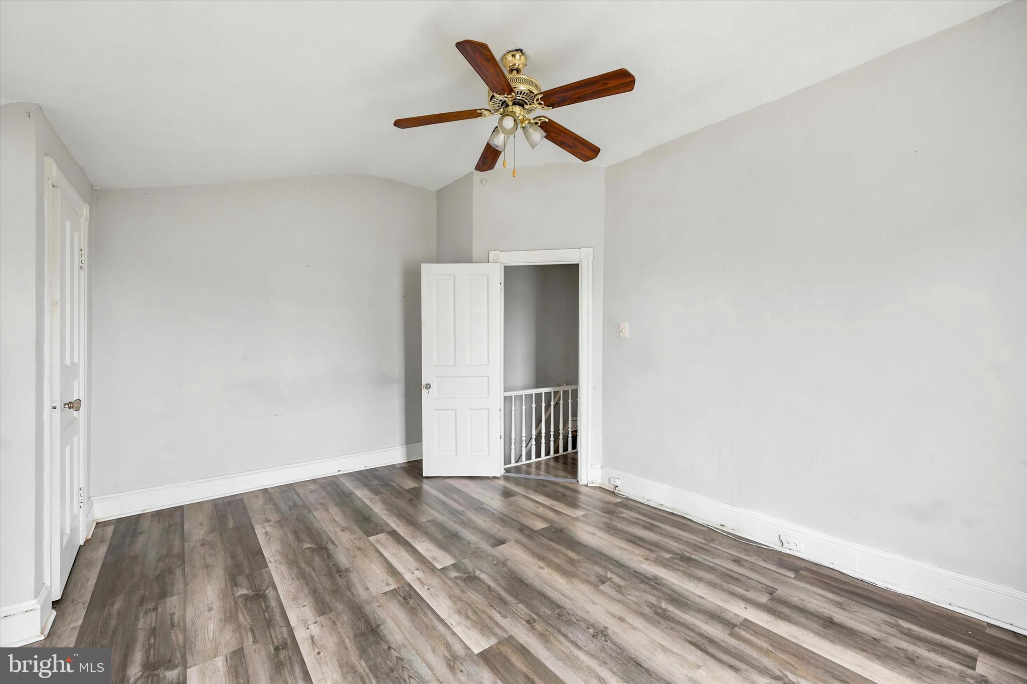 FRANKFORD - Residential Income