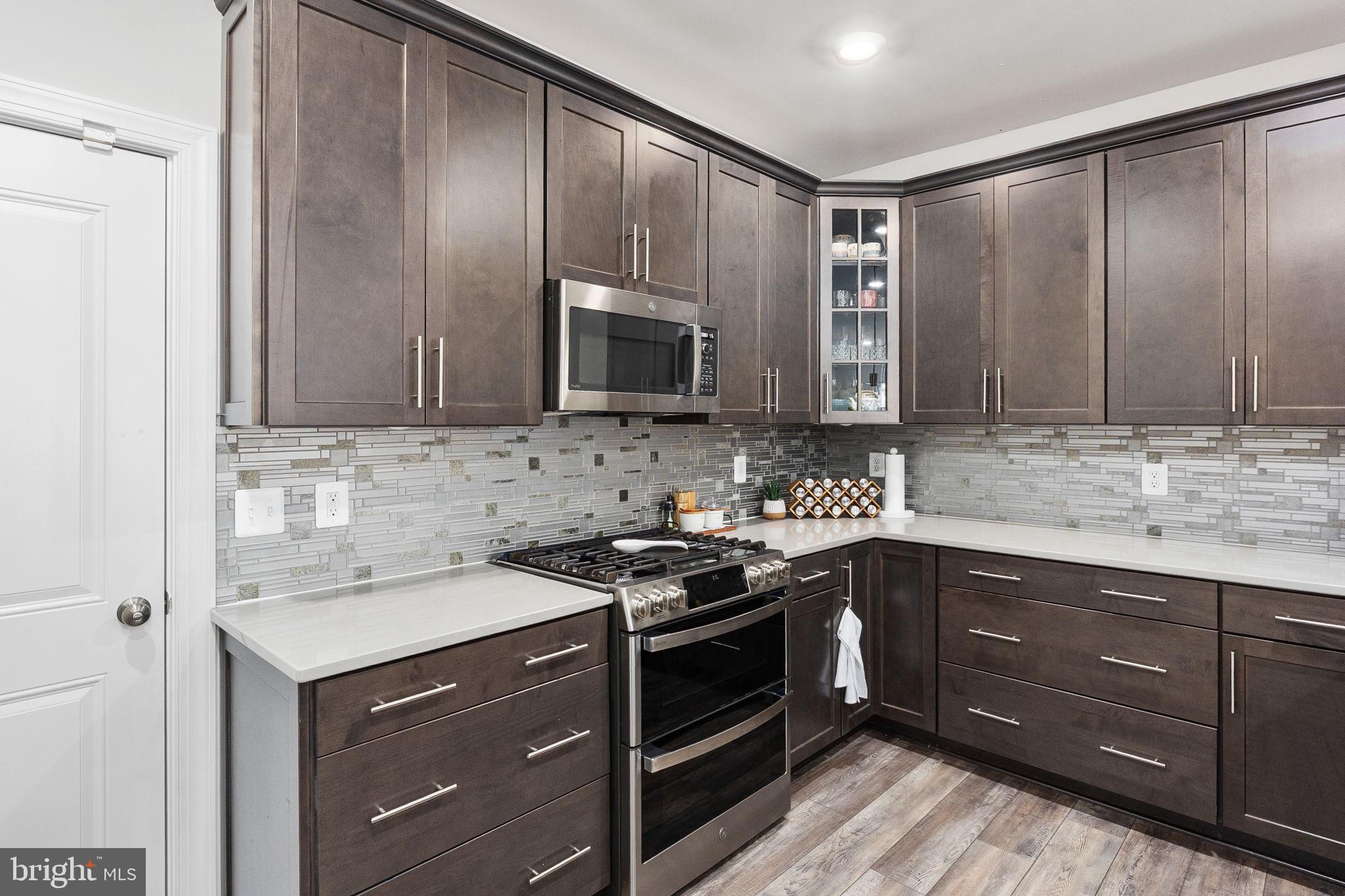 METRO WALK AT MOOREFIELD STATION - Residential