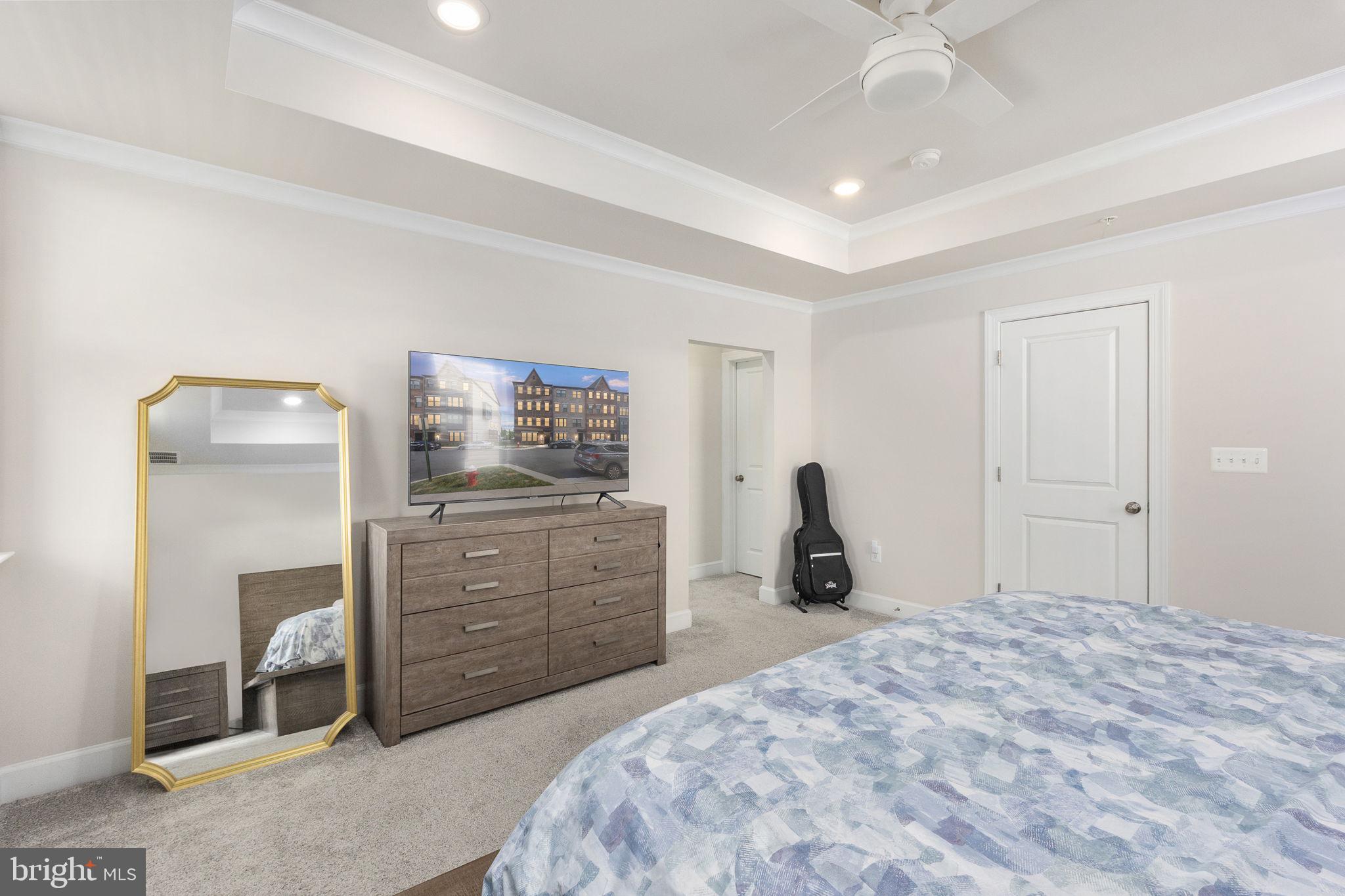 METRO WALK AT MOOREFIELD STATION - Residential