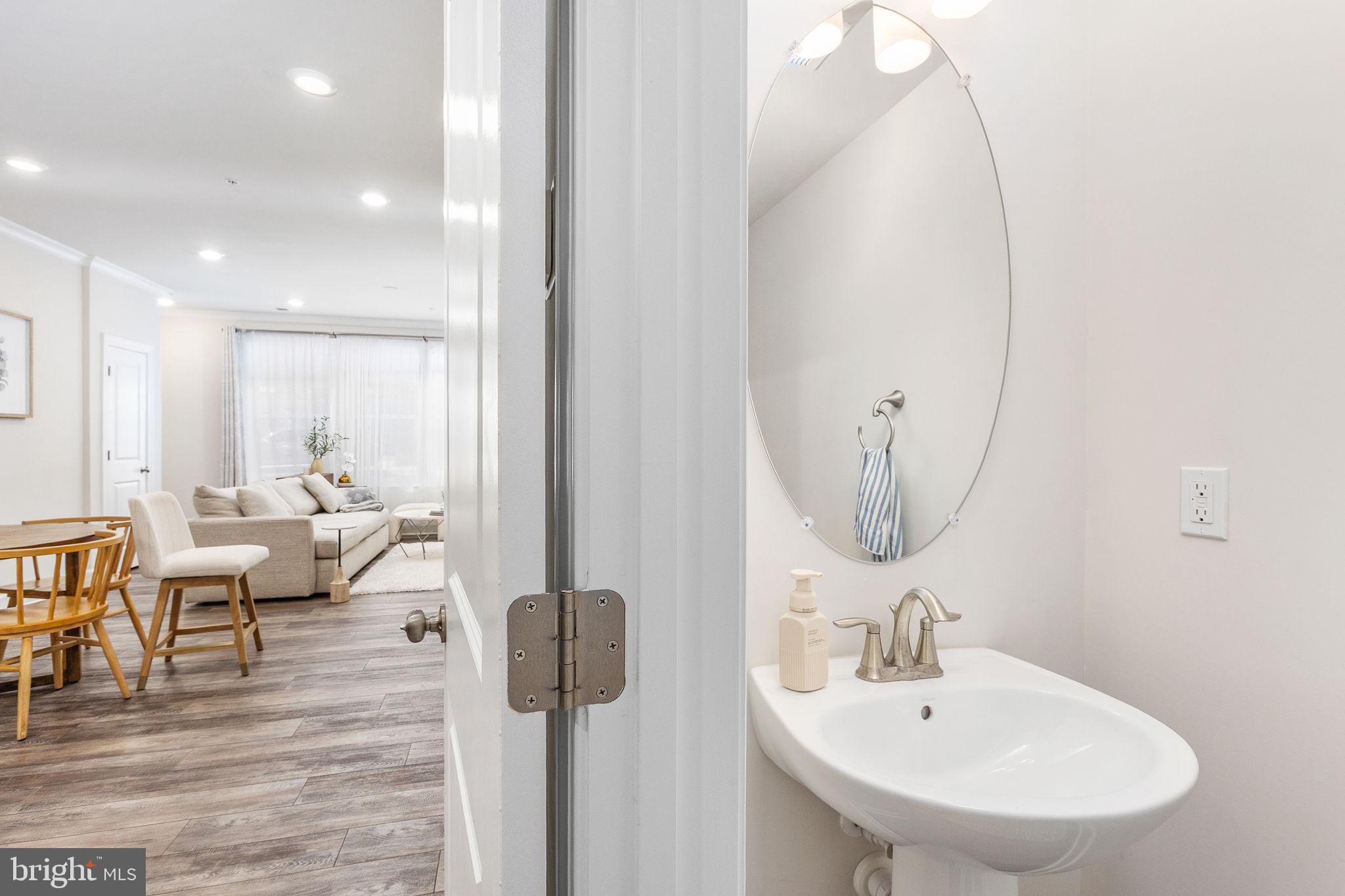METRO WALK AT MOOREFIELD STATION - Residential