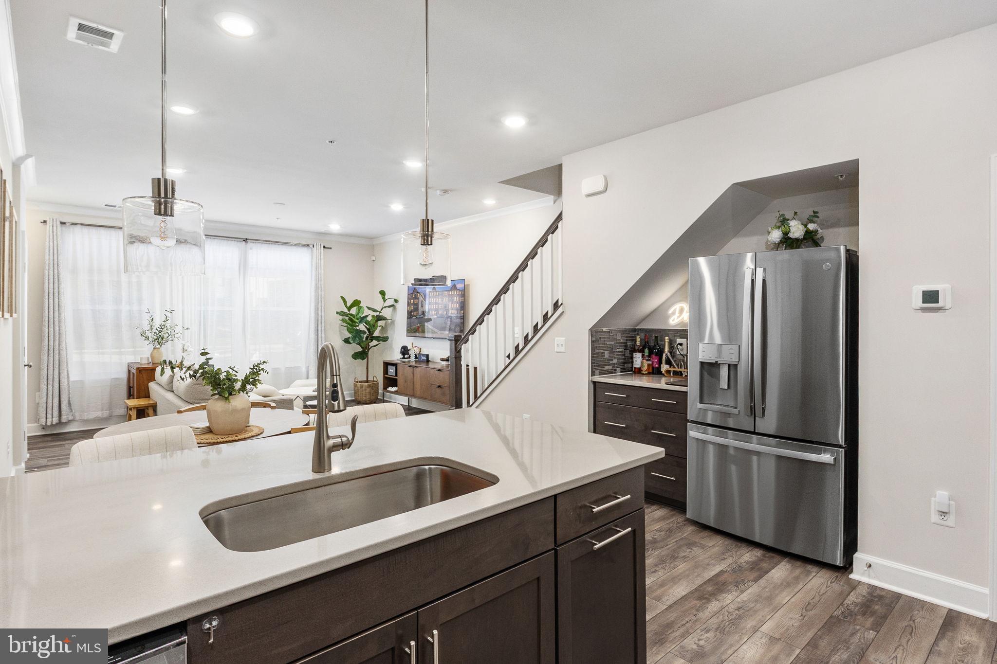 METRO WALK AT MOOREFIELD STATION - Residential