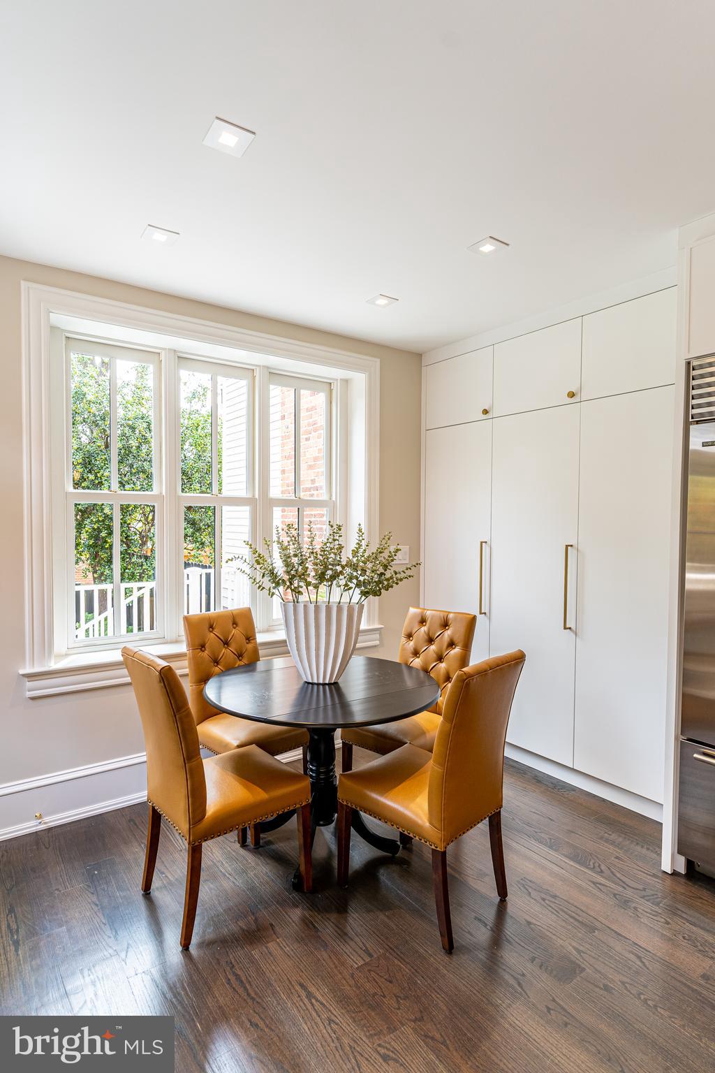 GEORGETOWN - Residential