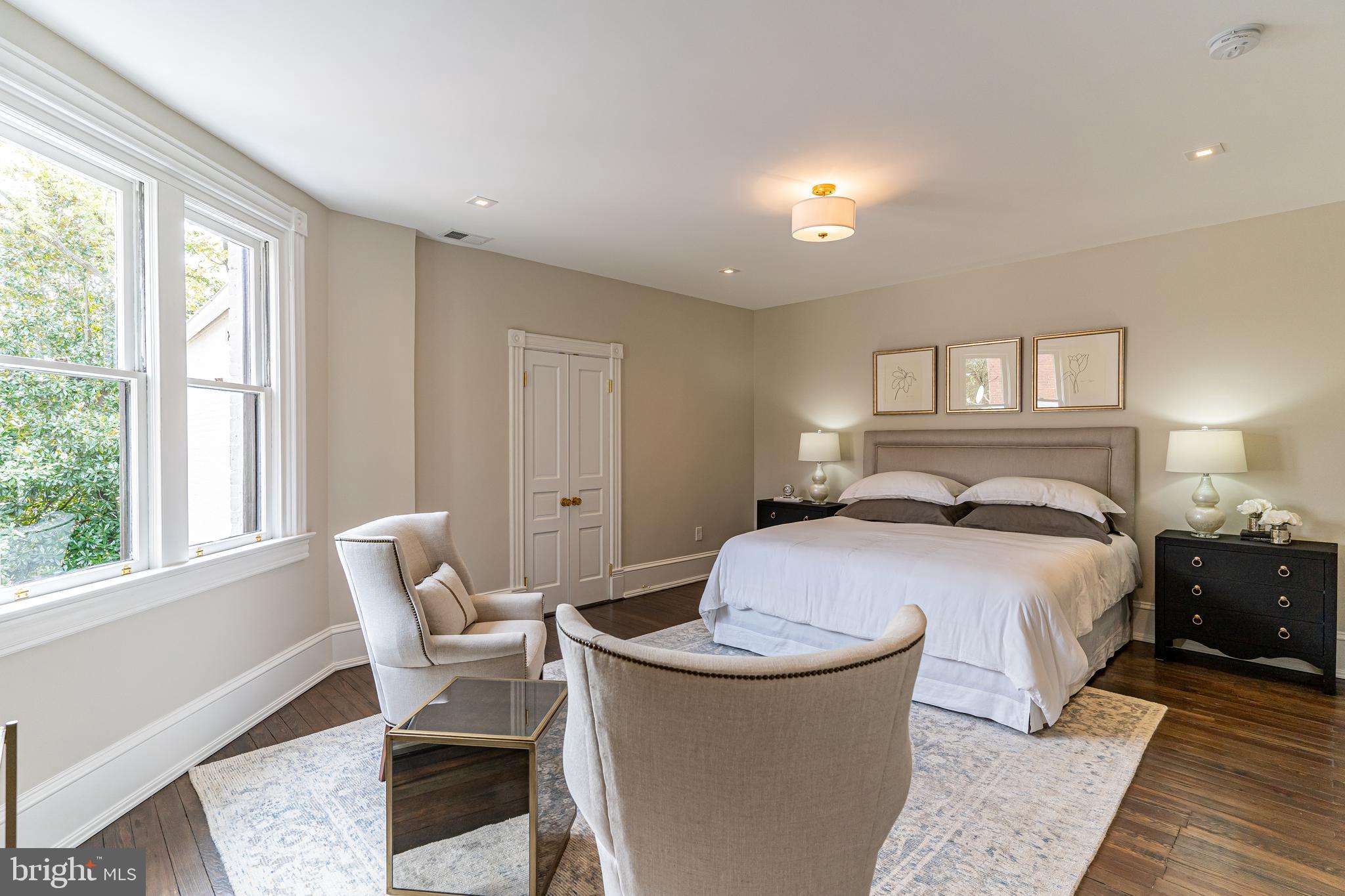 GEORGETOWN - Residential