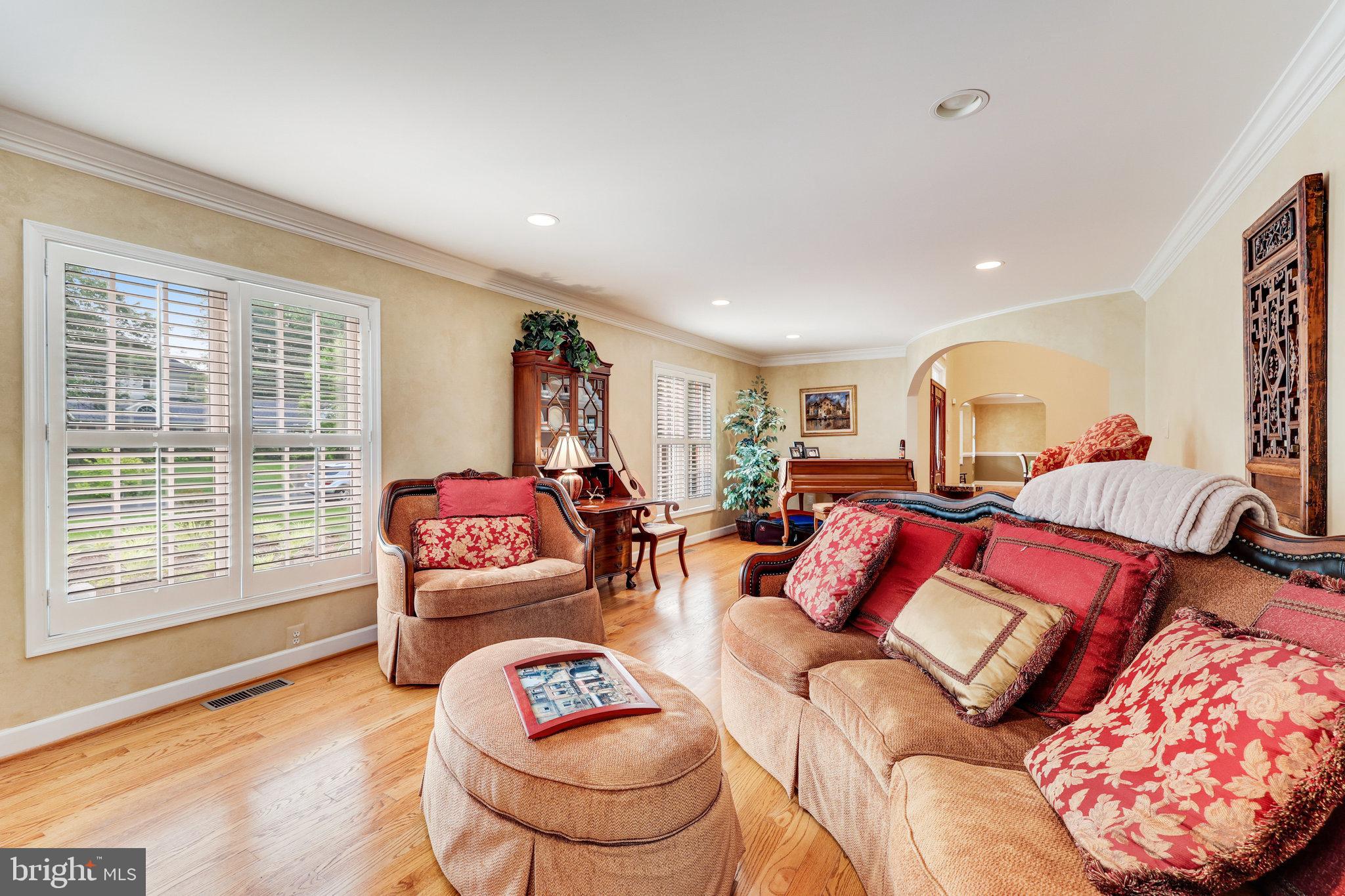 OAK SPRING VILLAGE - Residential