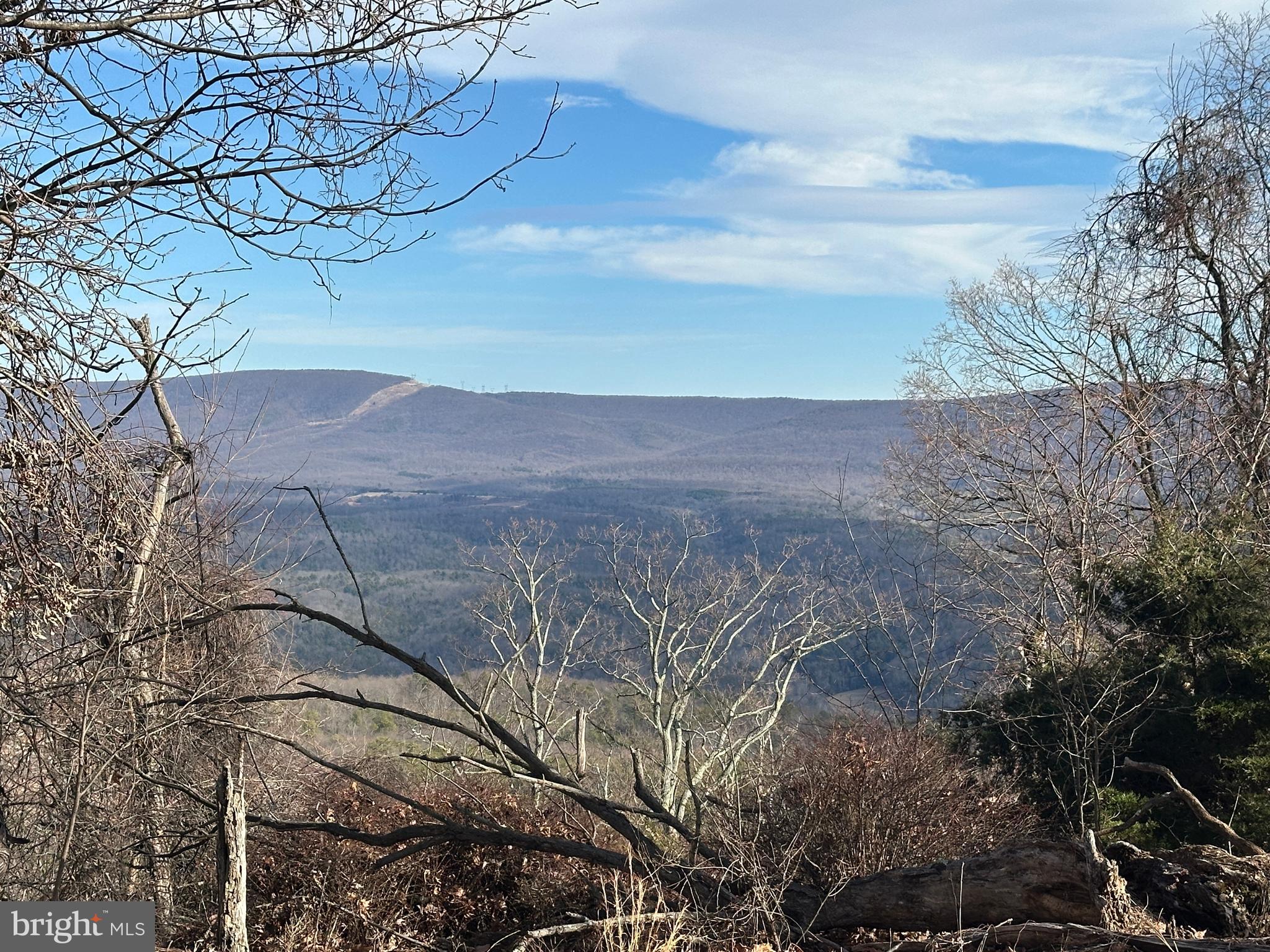 RIVER RIDGE - Land