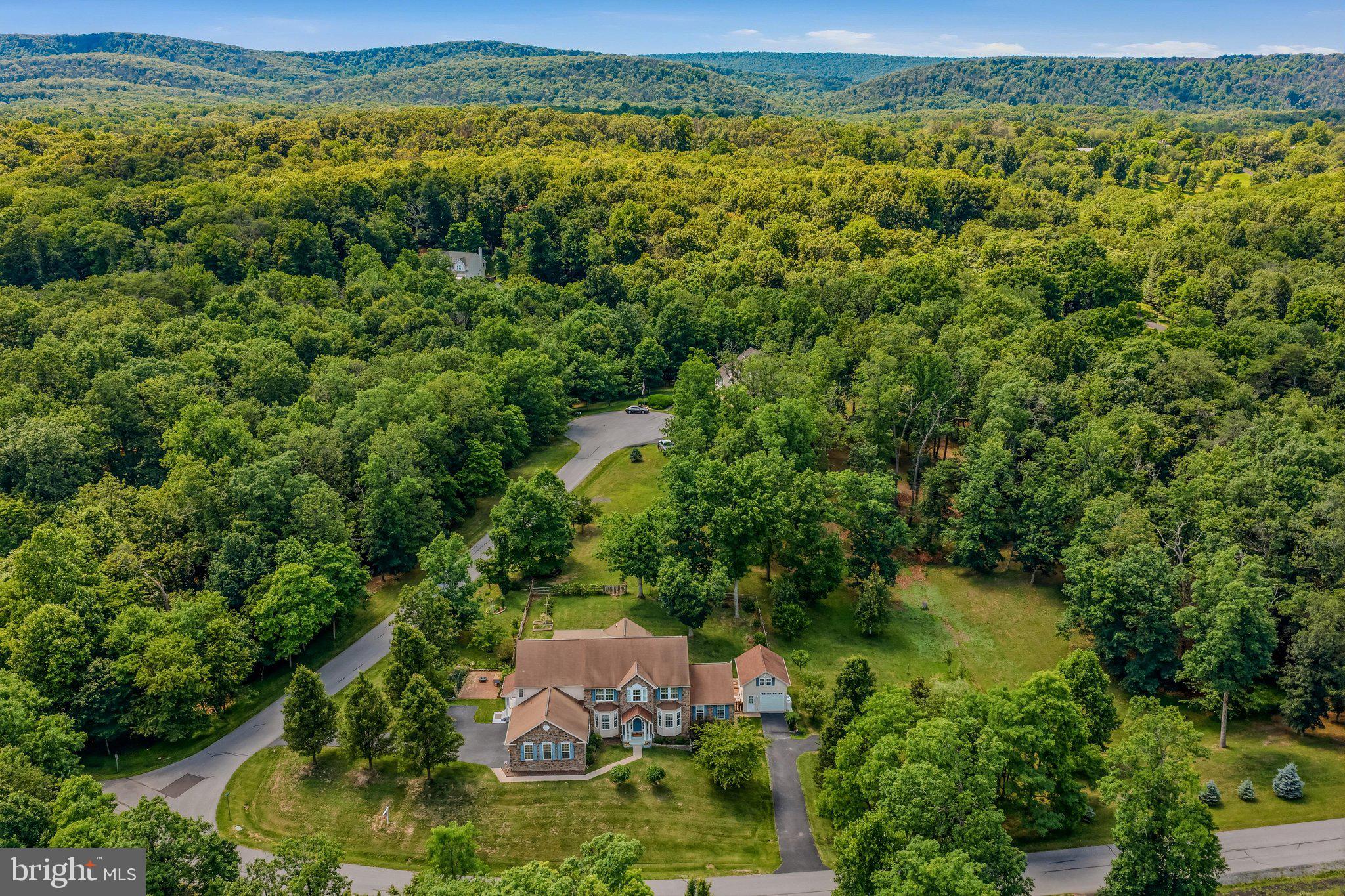 SHERWOOD FOREST - Residential