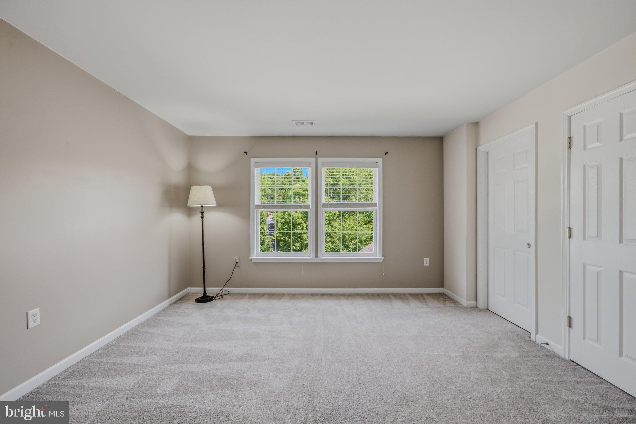 SHERWOOD FOREST - Residential