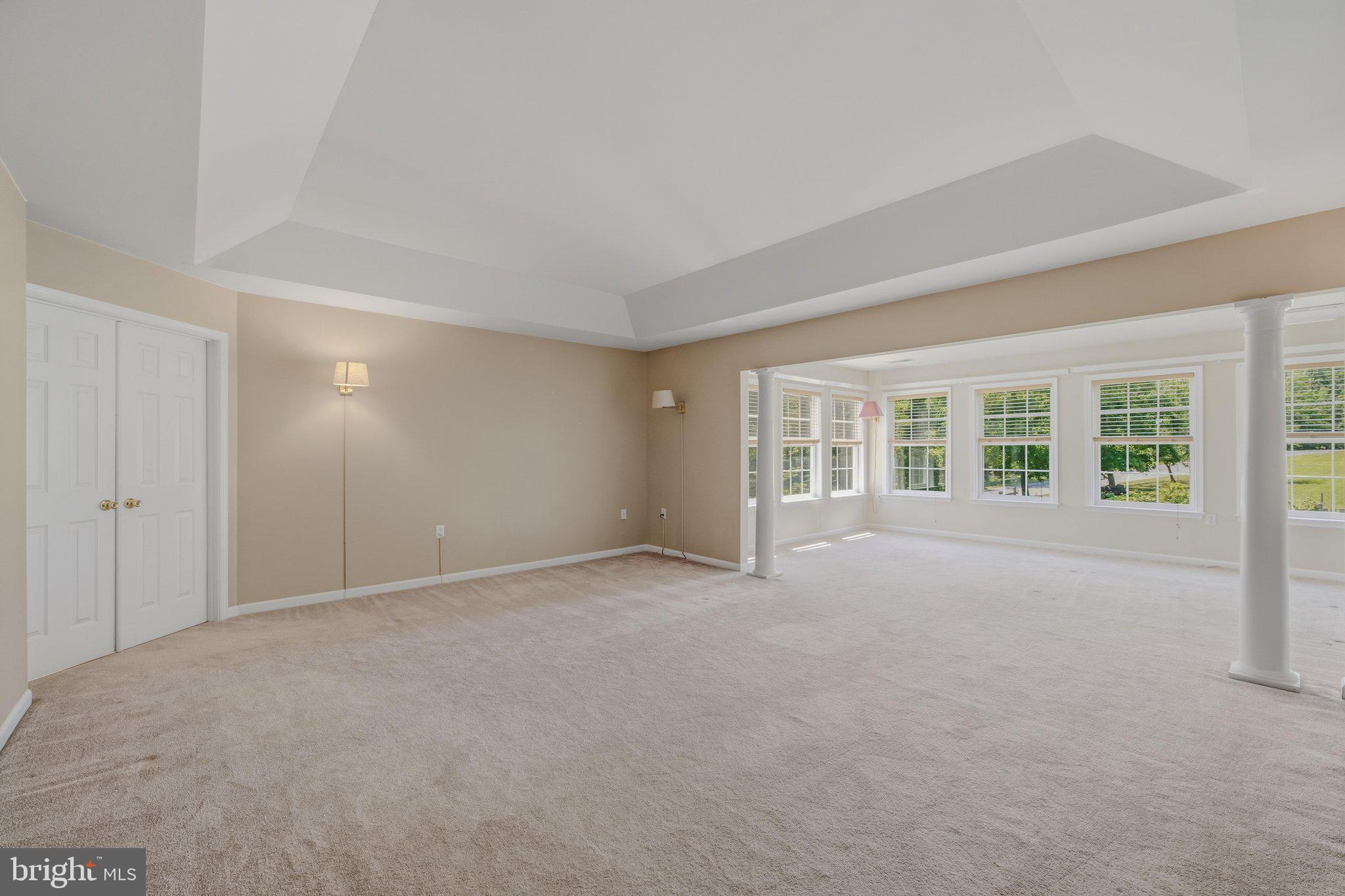 SHERWOOD FOREST - Residential