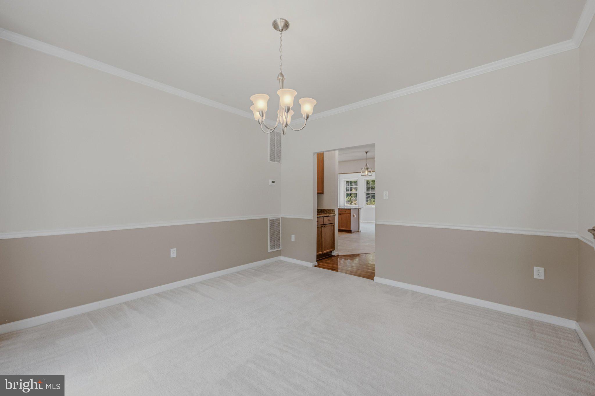 SHERWOOD FOREST - Residential
