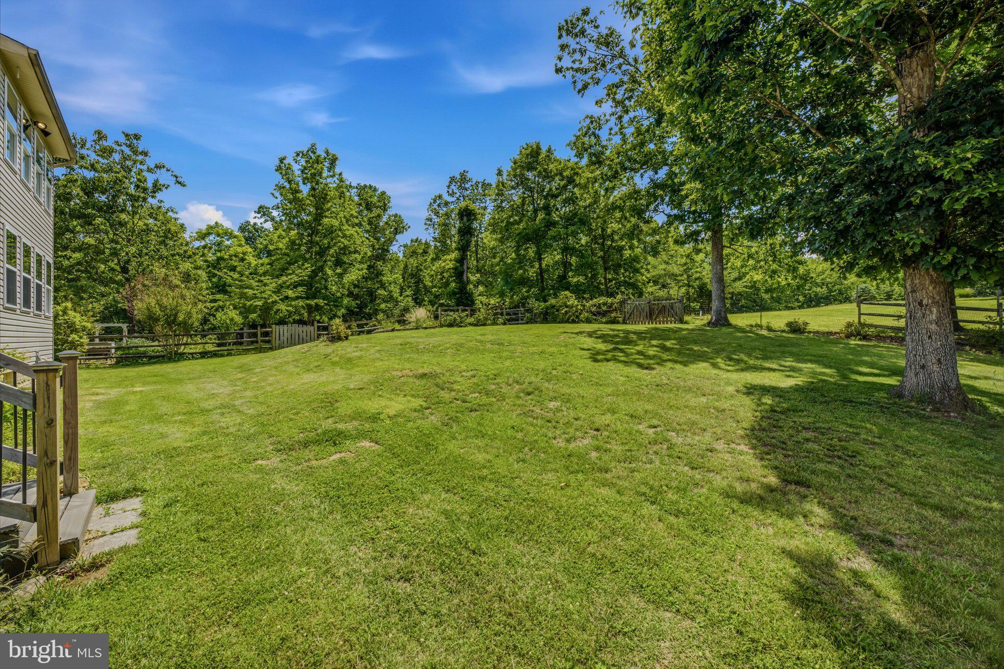 SHERWOOD FOREST - Residential