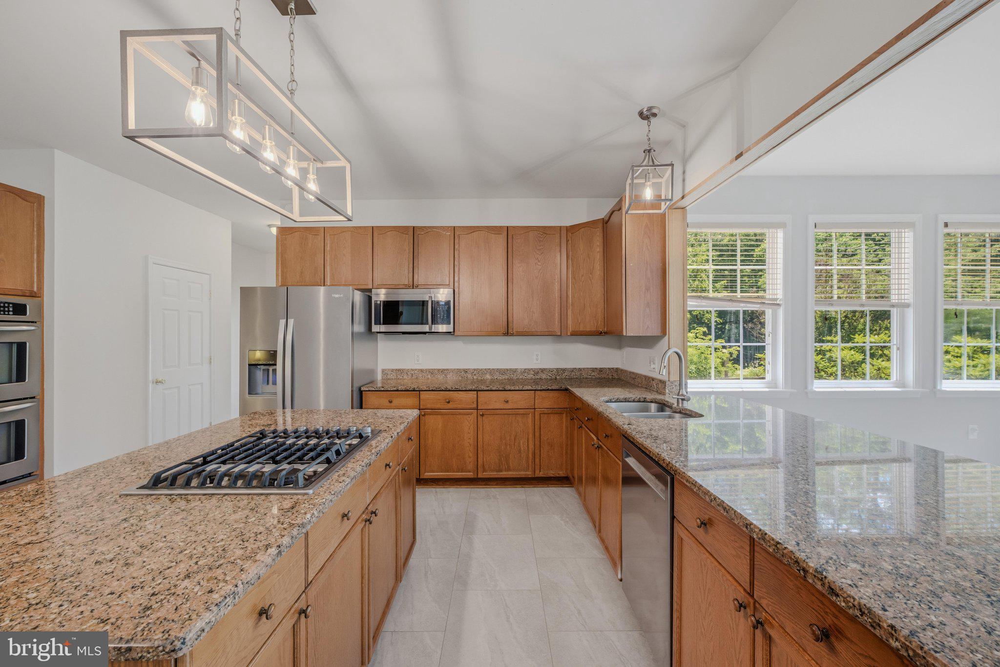 SHERWOOD FOREST - Residential