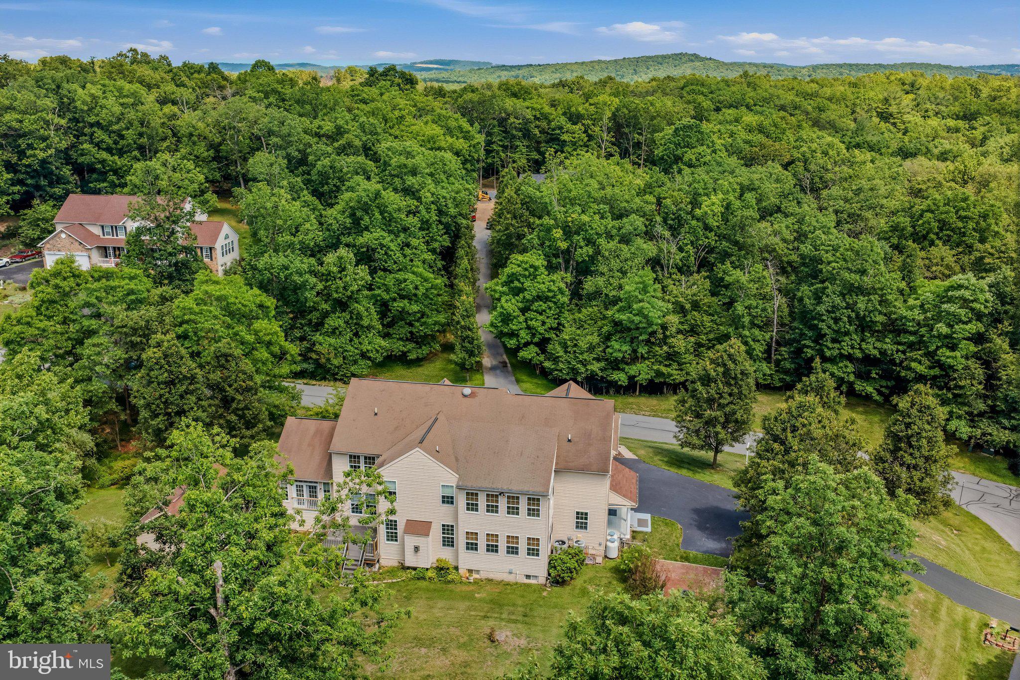 SHERWOOD FOREST - Residential