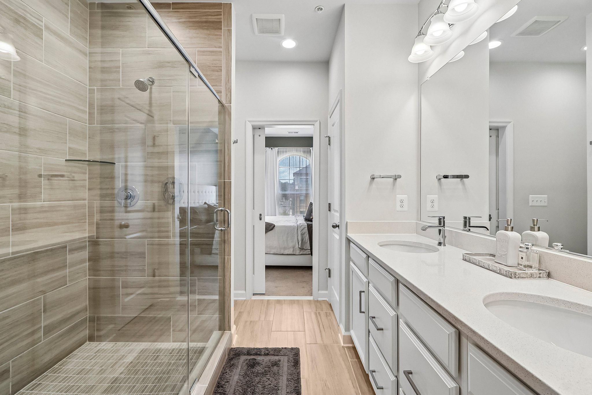 POTOMAC OVERLOOK AT NATIONAL HARBOR - Residential