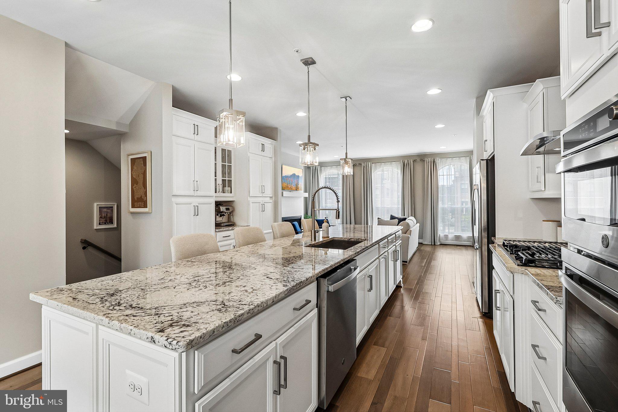 POTOMAC OVERLOOK AT NATIONAL HARBOR - Residential