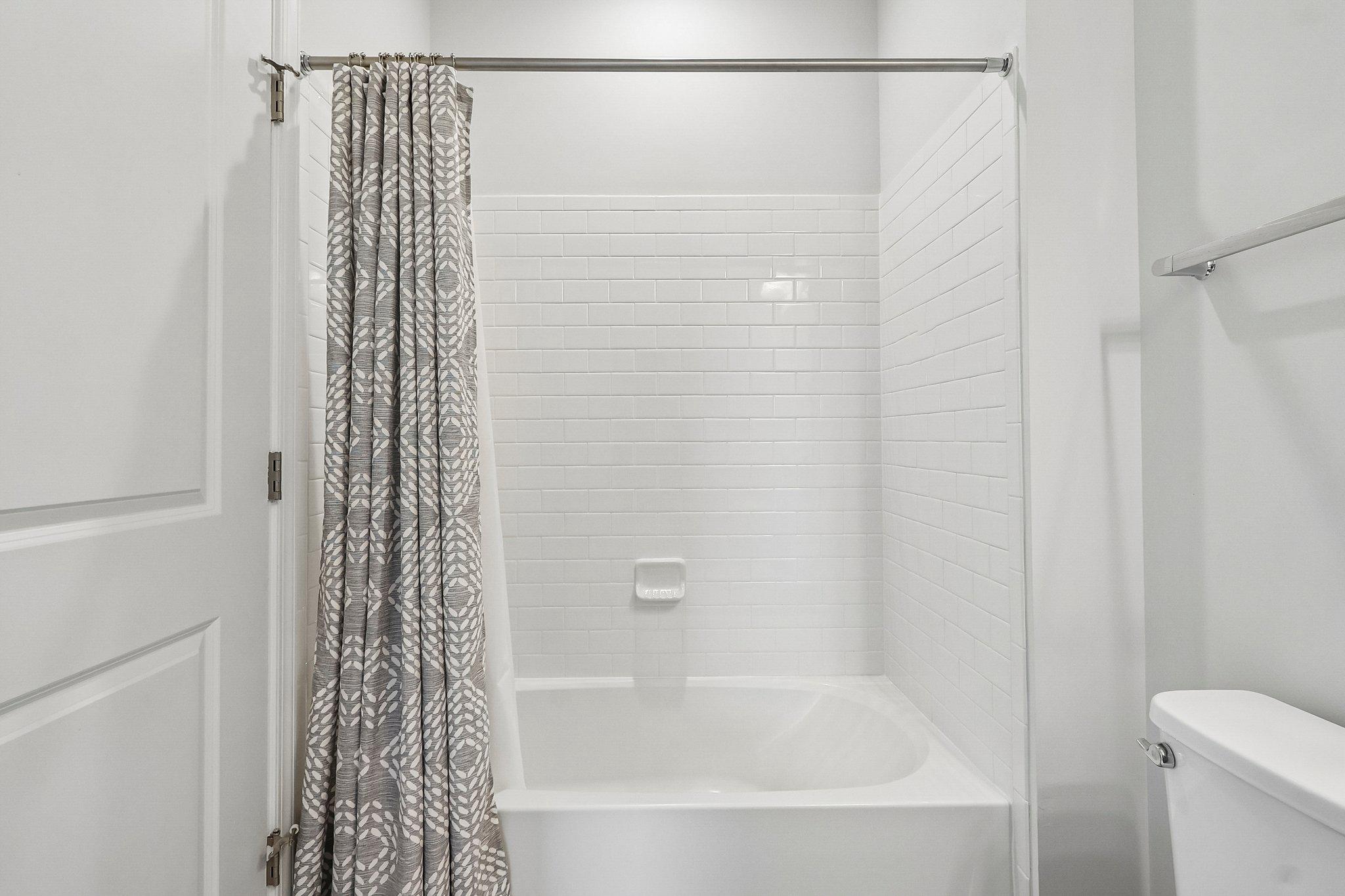 POTOMAC OVERLOOK AT NATIONAL HARBOR - Residential
