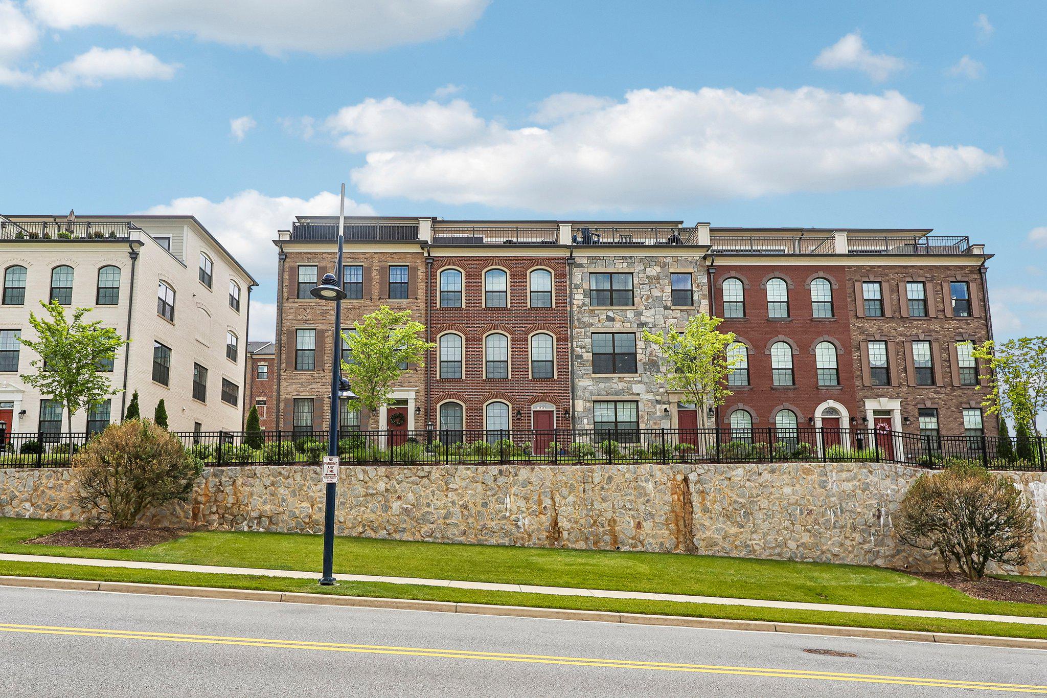 POTOMAC OVERLOOK AT NATIONAL HARBOR - Residential