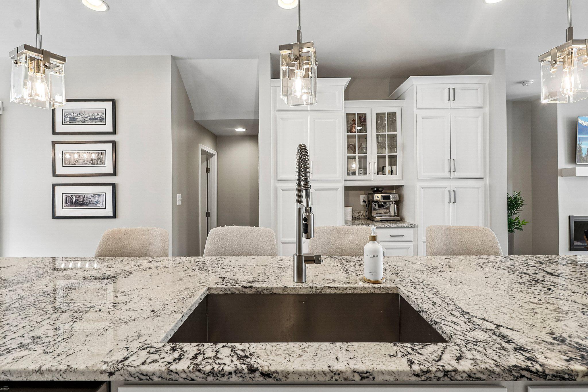 POTOMAC OVERLOOK AT NATIONAL HARBOR - Residential