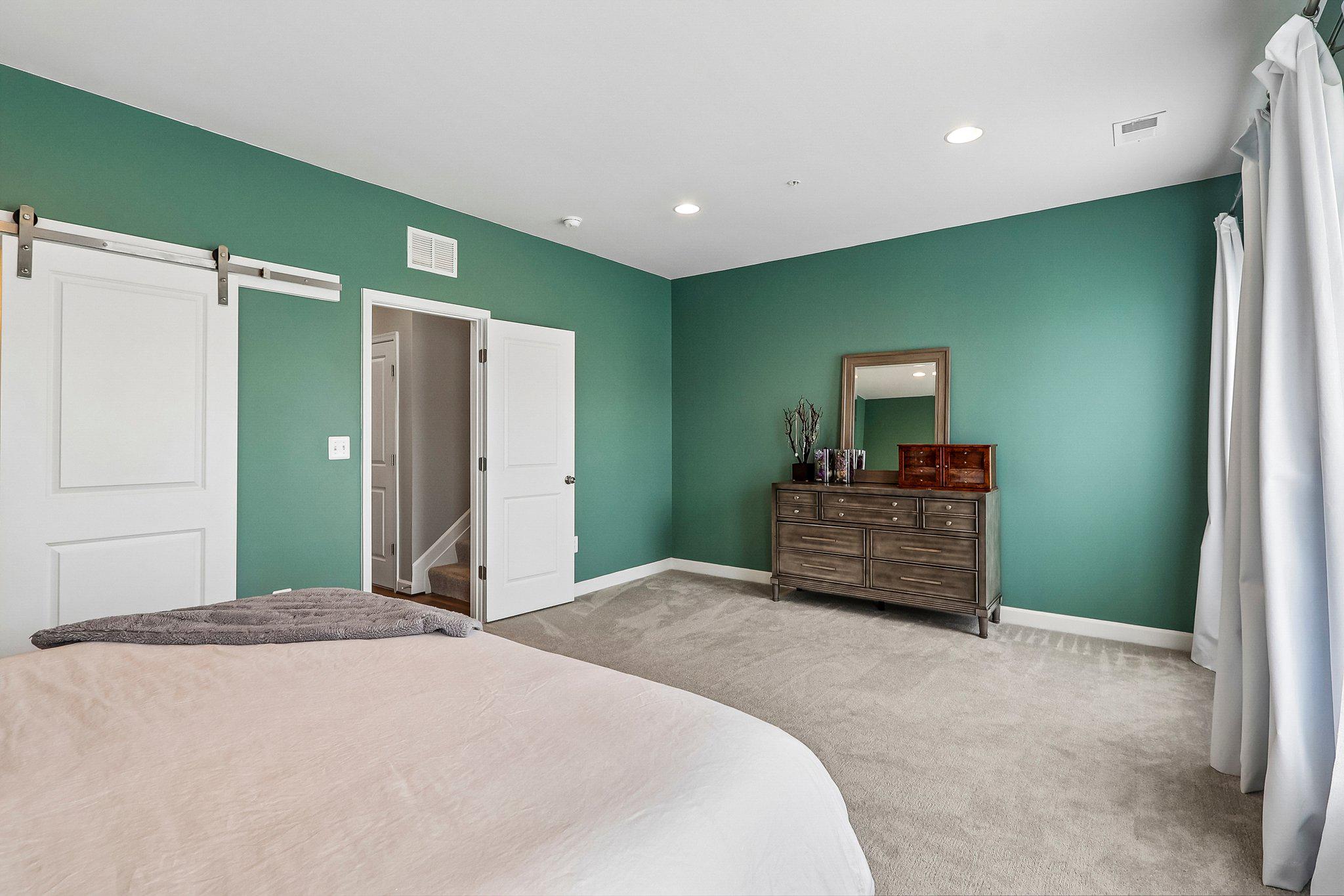 POTOMAC OVERLOOK AT NATIONAL HARBOR - Residential