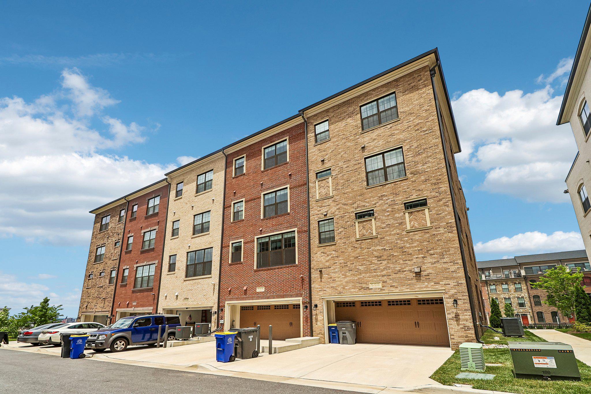 POTOMAC OVERLOOK AT NATIONAL HARBOR - Residential