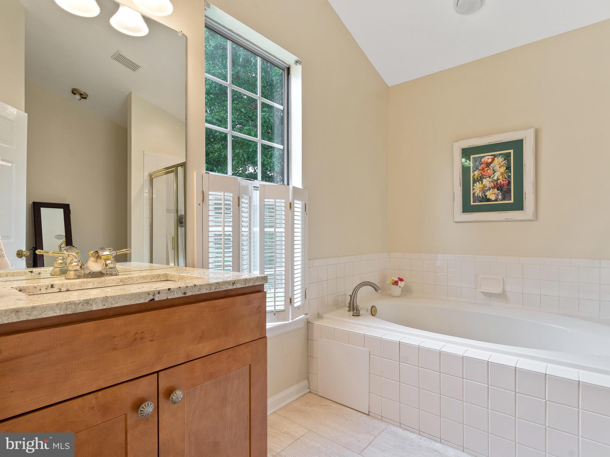 CHRISTIE ESTATES - Residential